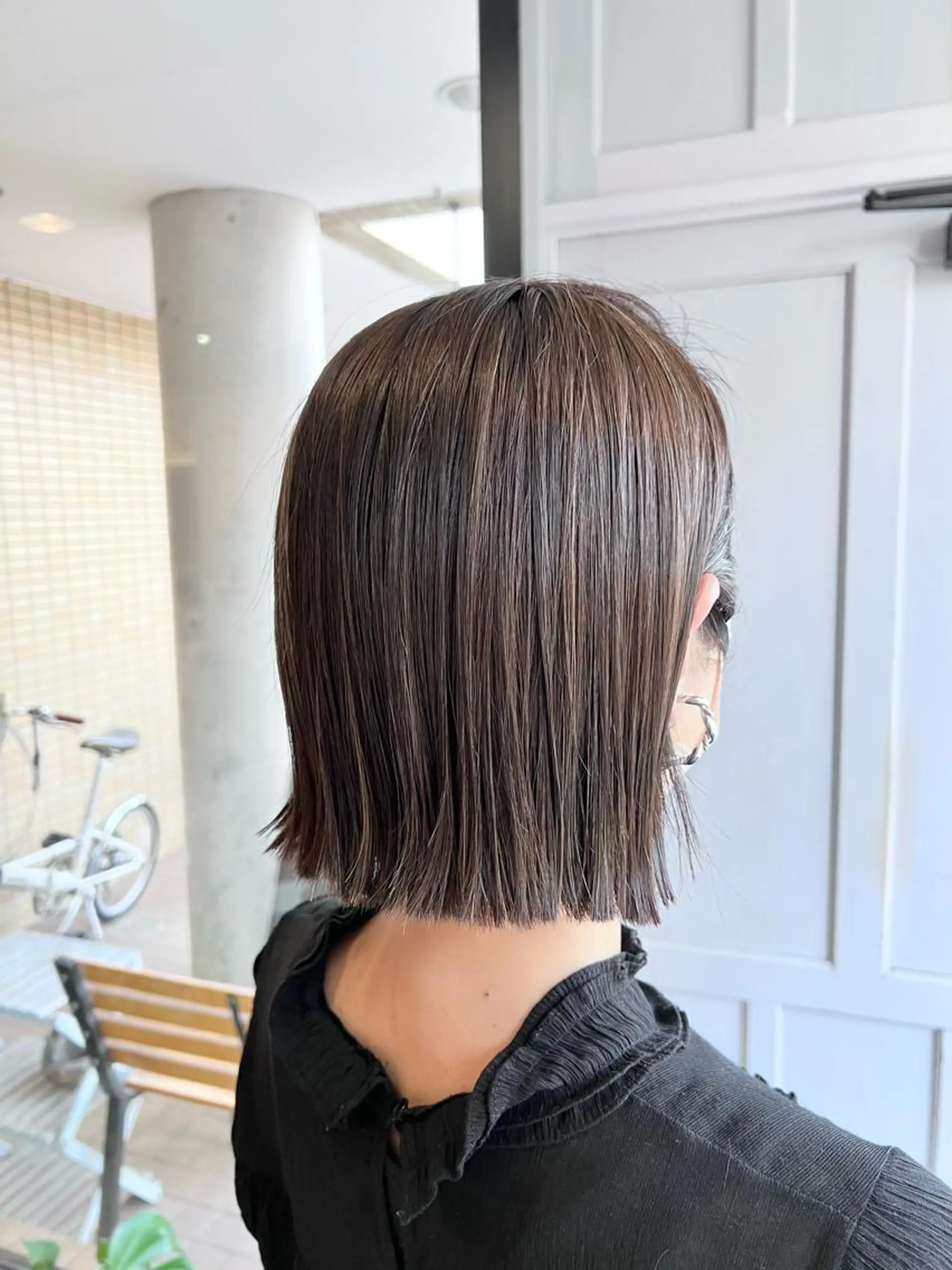 ミディアム カラー グレージュ ハイライトカラー ハイライト ヘアカラー トリートメント ツキダテ ユイのヘアスタイル