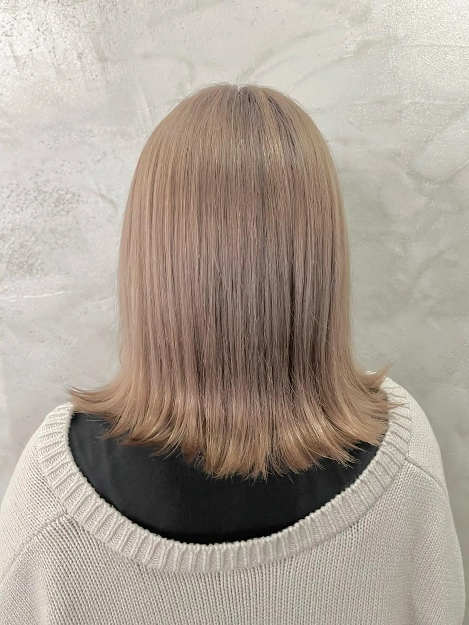 ミディアム カラー ベージュカラー ミルクティーベージュ ヘアカラー 透明感カラー/ ブリーチ無し/RYOのヘアスタイル