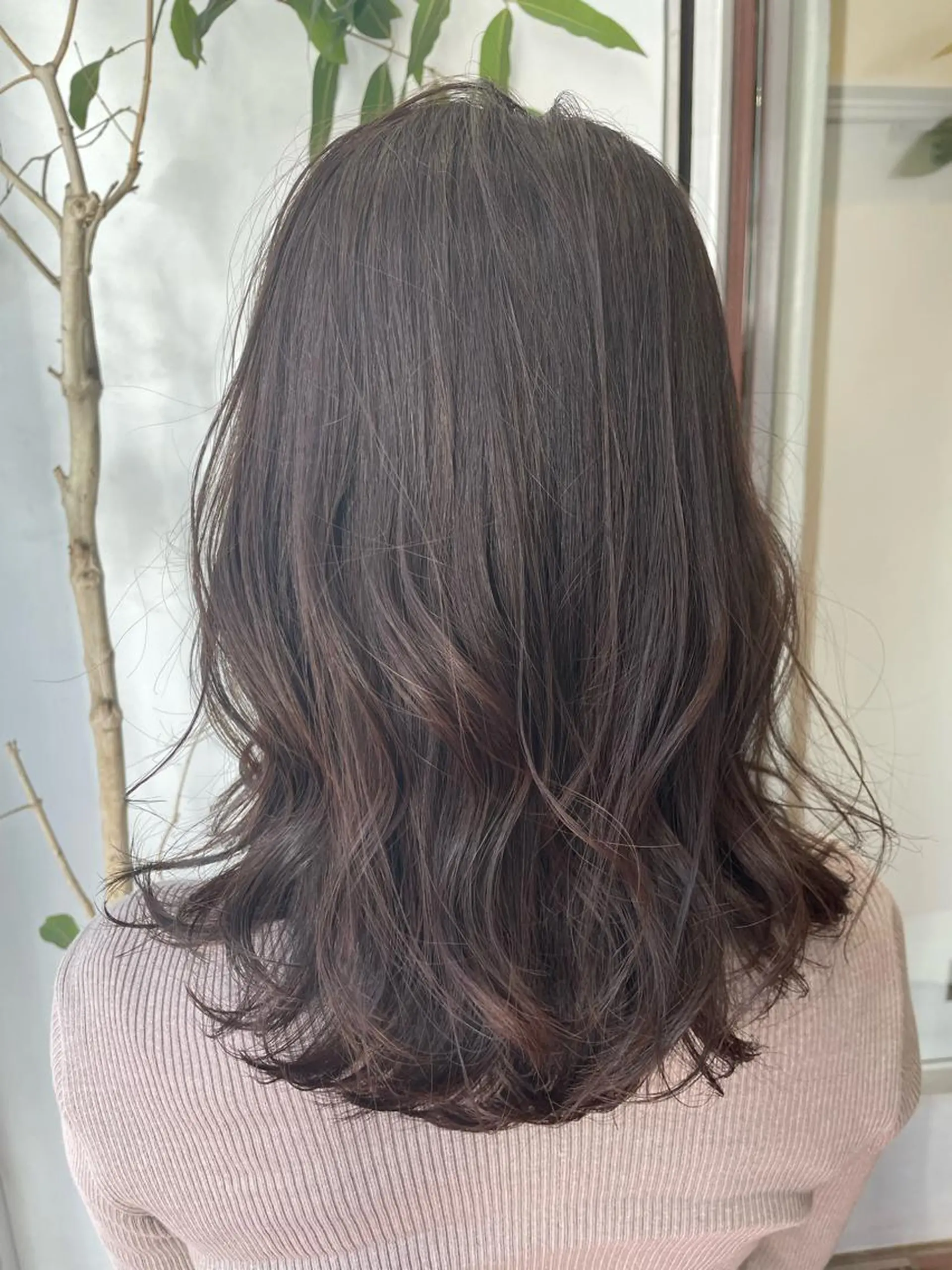 セミロング 透明感/低ダメージ インナー🩵角田紗雪のヘアスタイル