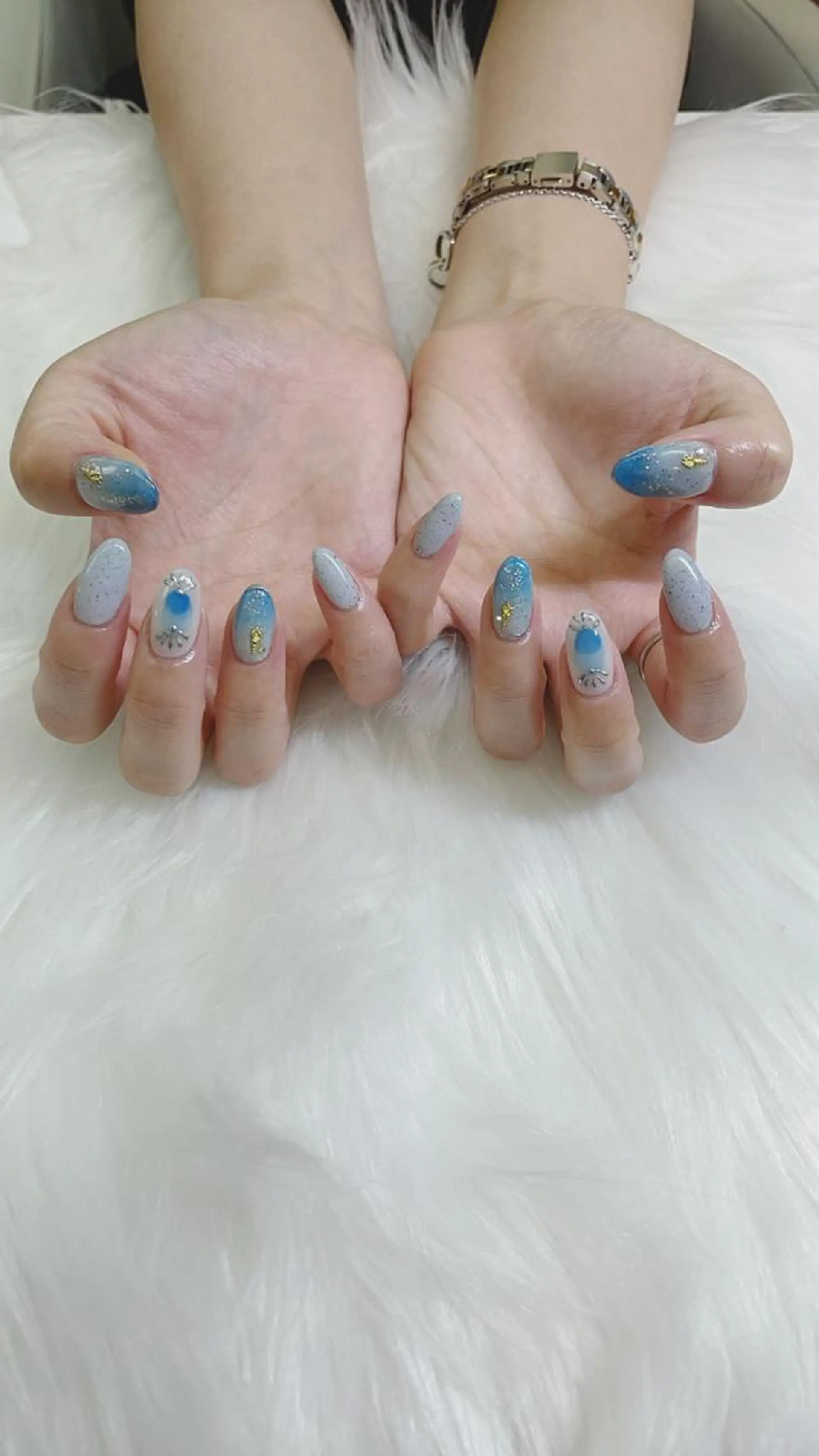 ネイル ハンドネイル ハンドケア 🦋ネイルサロン ブラン🌈ゆりのネイルデザイン