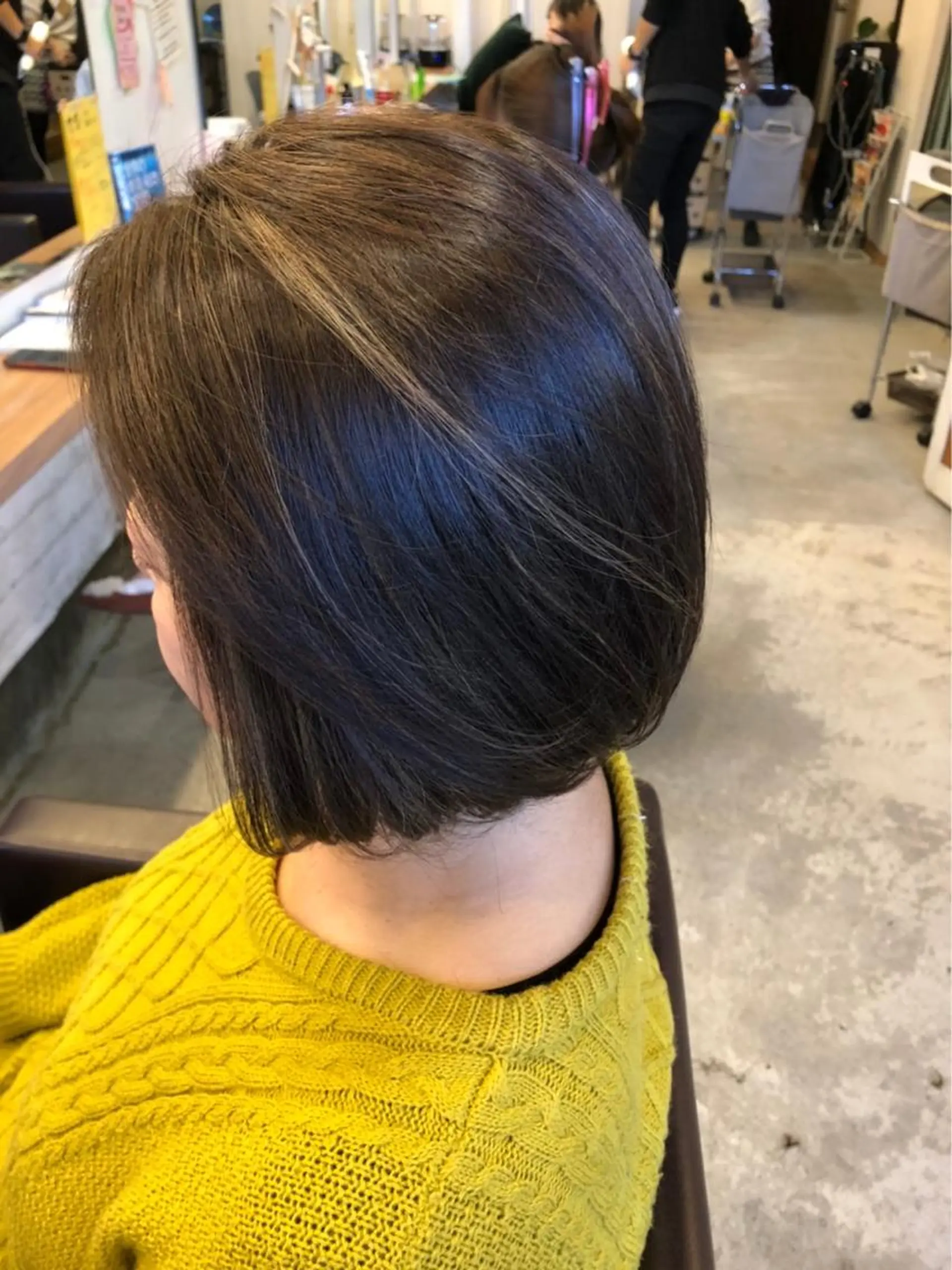 カラー ぐらんぐりーん 藤中のヘアスタイル