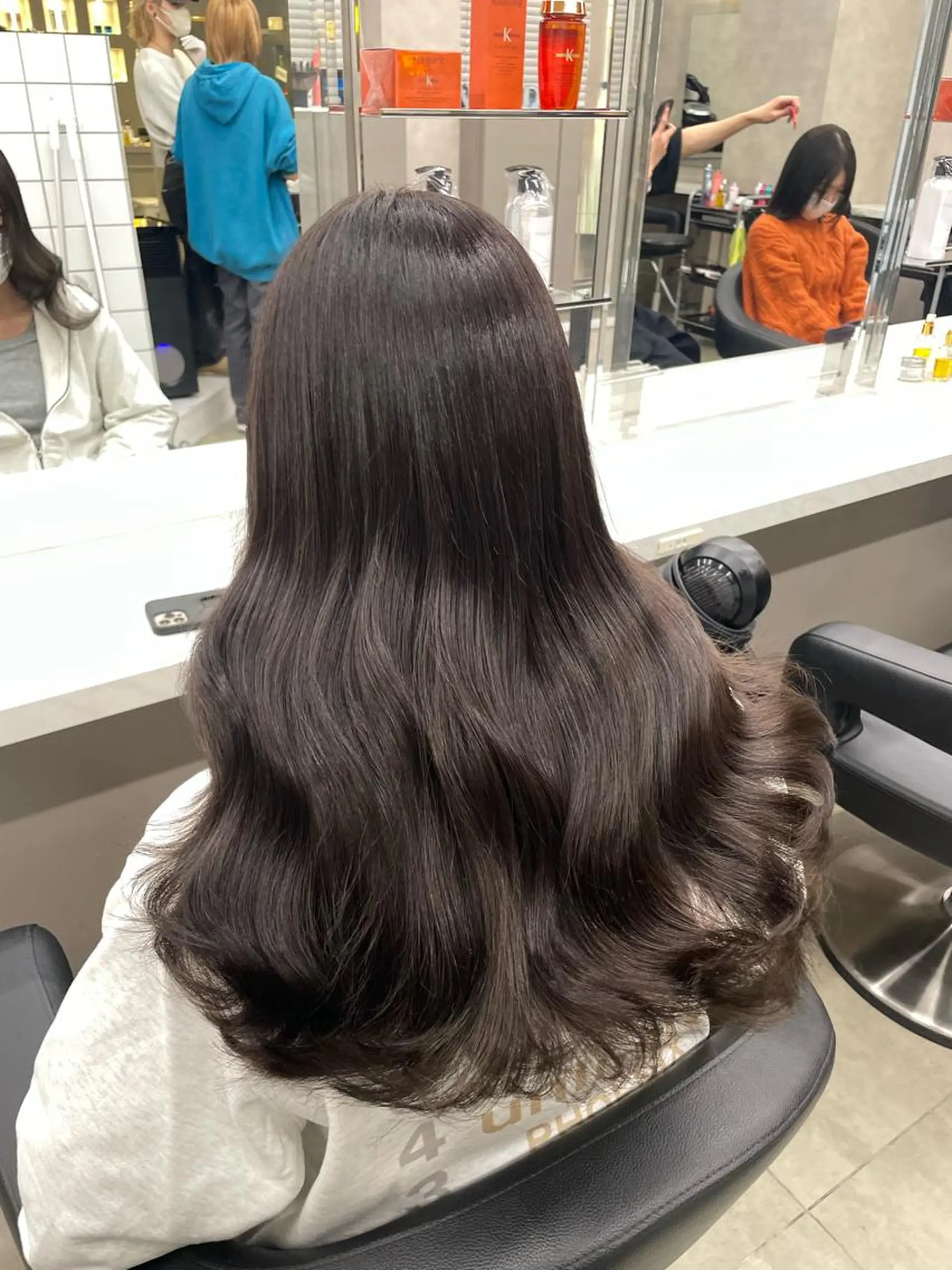 ロング カラー パーマ ヘアアレンジ メンズ キッズ ネイル マツエク・マツパ アイブロウ ♥️韓国ヘア レイヤー♥️ゆりのヘアスタイル
