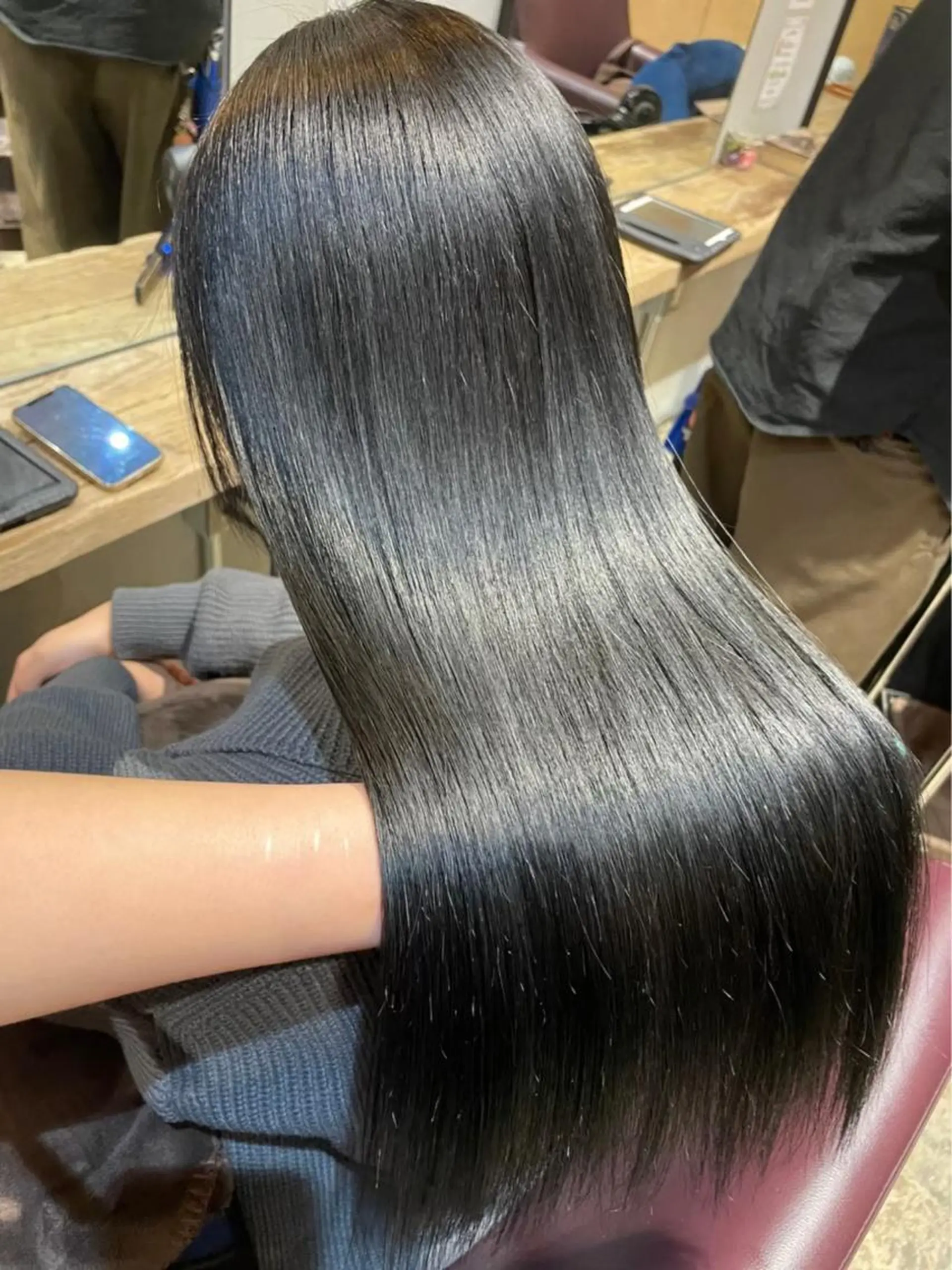 ミディアム カラー ブリーチ 縮毛矯正 むらたねね🌻 艶髪🫧韓国ヘアのヘアスタイル