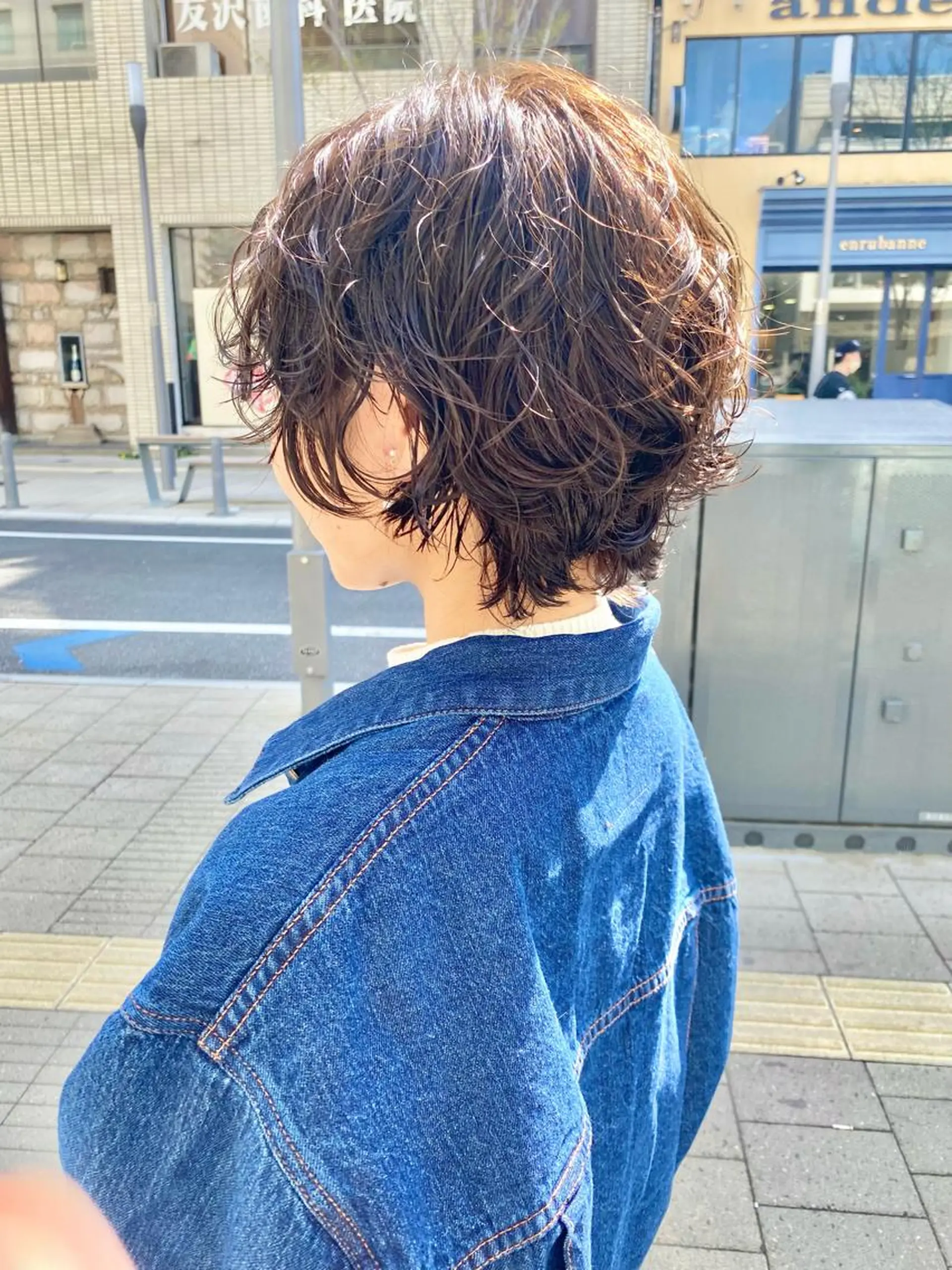 ショート パーマ 会田 渡夢のヘアスタイル