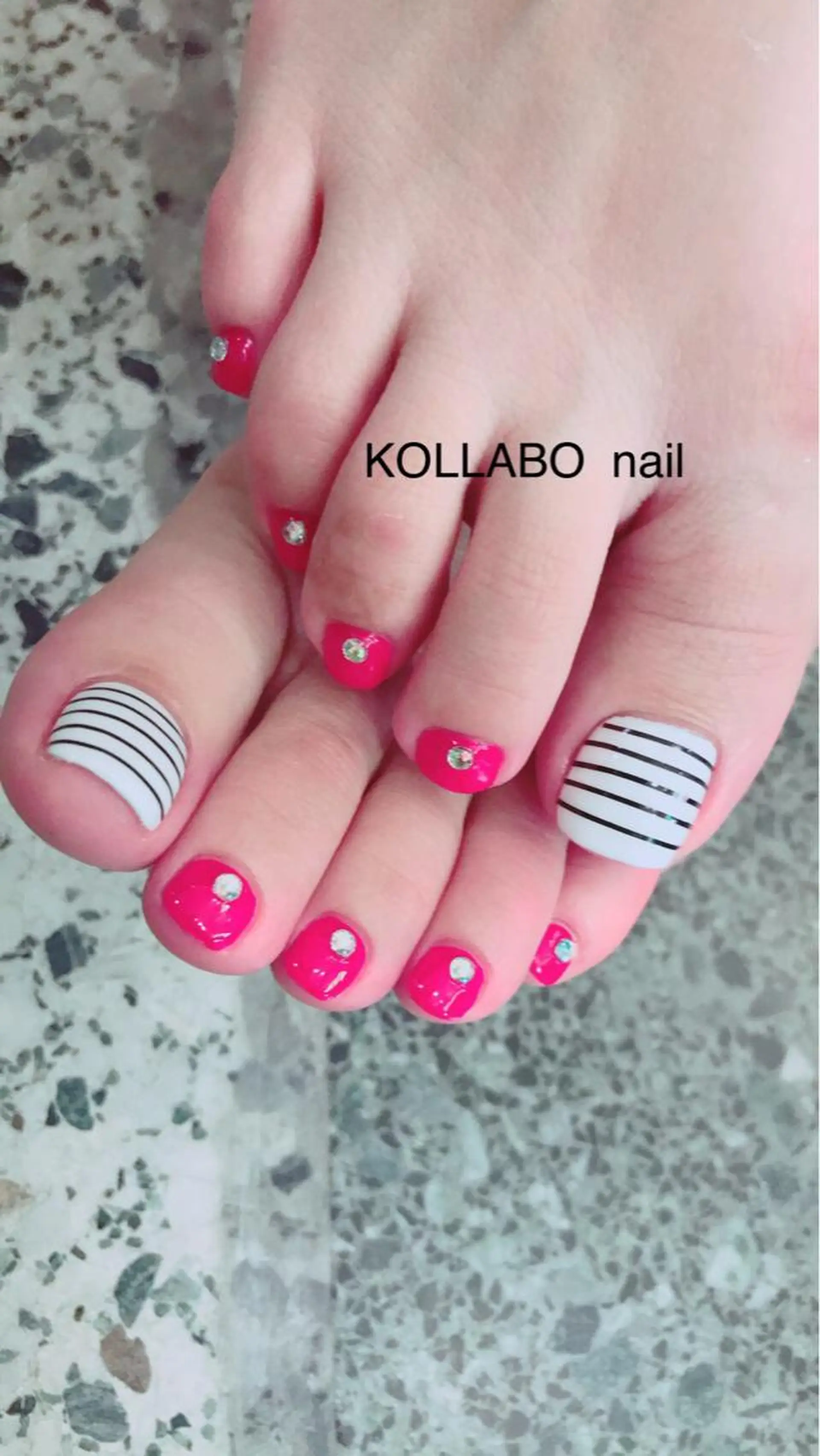ネイル KOLLABO nailのネイルデザイン