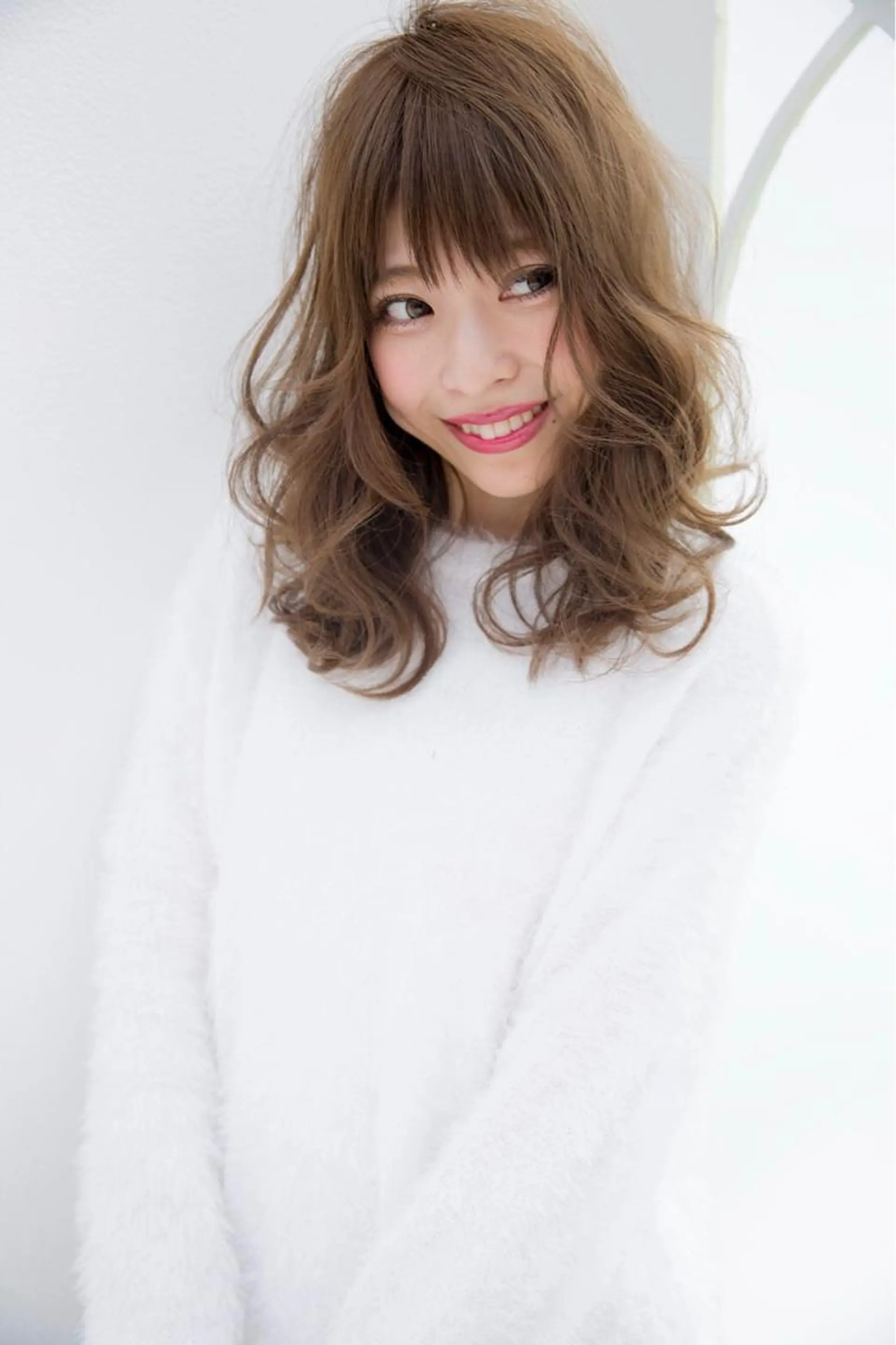 セミロング カラー パーマ ○HITOMI ○のヘアスタイル