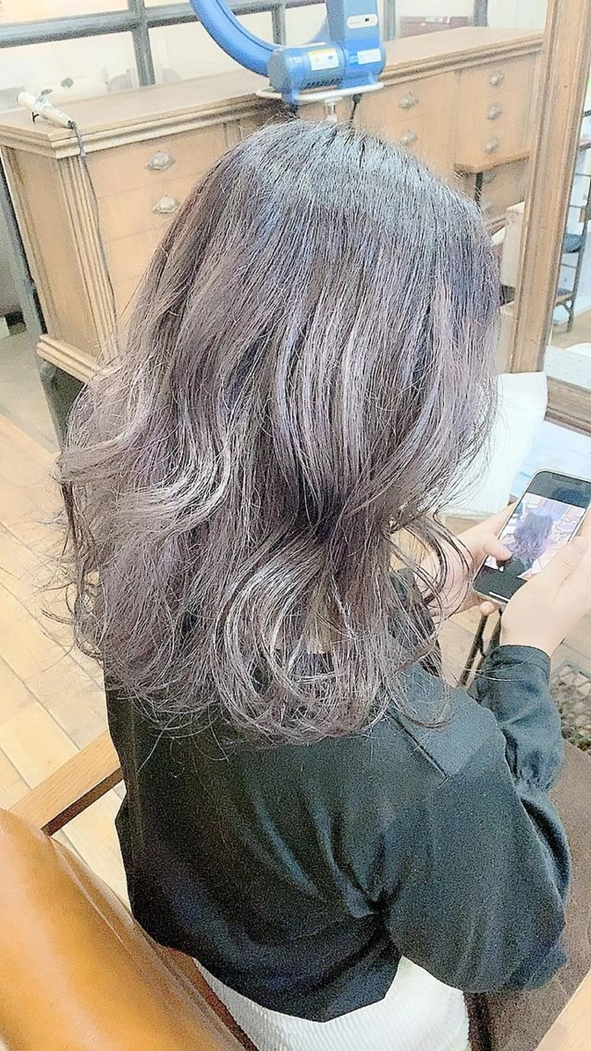 ミディアム カラー ヘアアレンジ アッシュ バレイヤージュ ブリーチ ラベンダーカラー ラベンダーアッシュ 國分 伸也のヘアスタイル