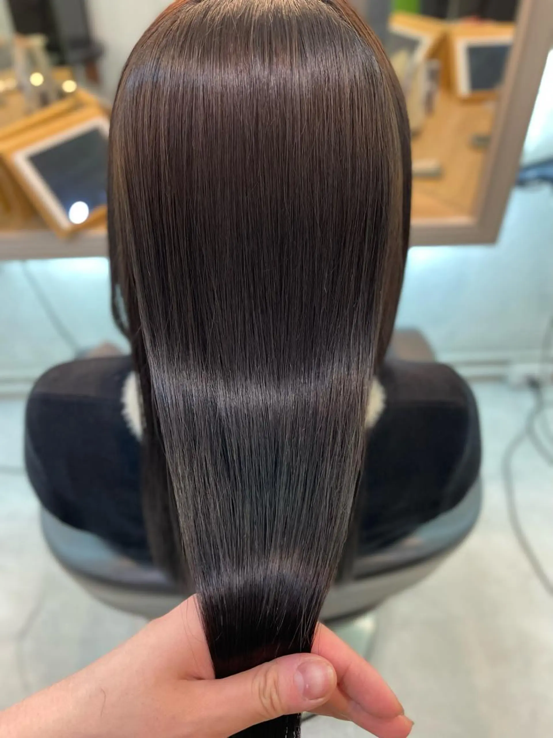 セミロング porto みなみのヘアスタイル