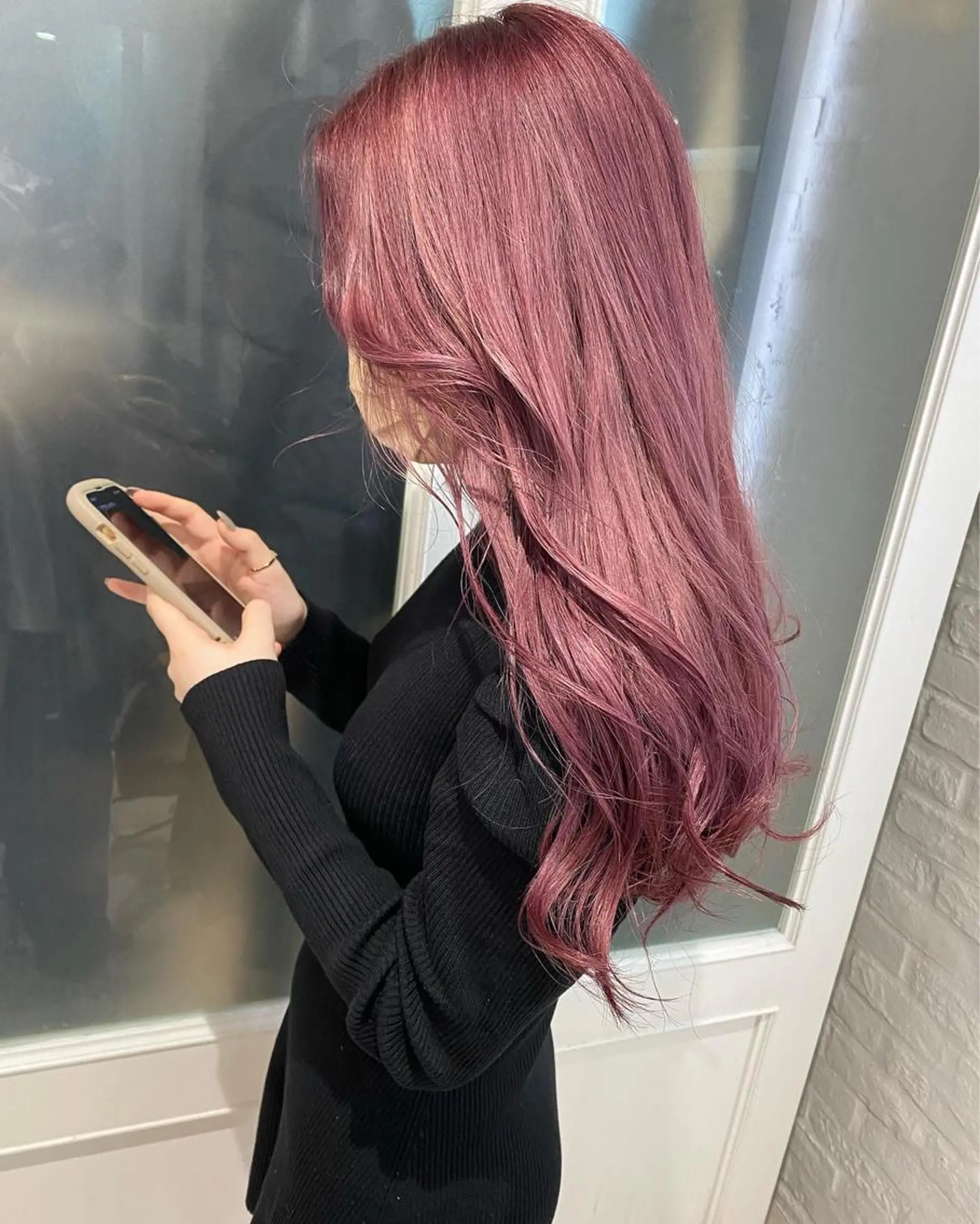 ロング パープルカラー ヘアカラー トリートメント 🍀透明感抜群🍀/ ハイトーンカラーのヘアスタイル