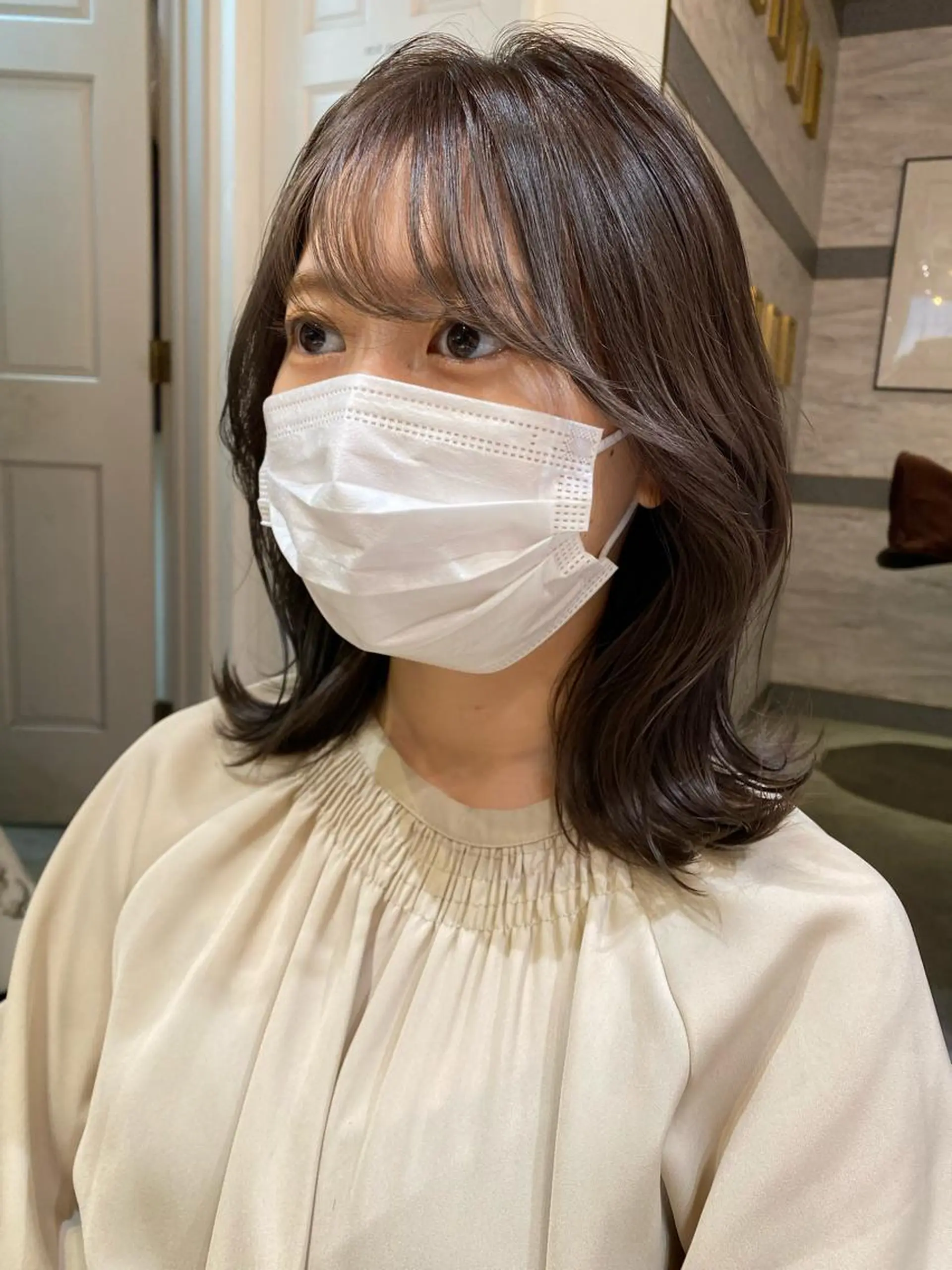 ミディアム カラー ヘアカラー トリートメント レイヤーカット /透明感カラー西田のヘアスタイル