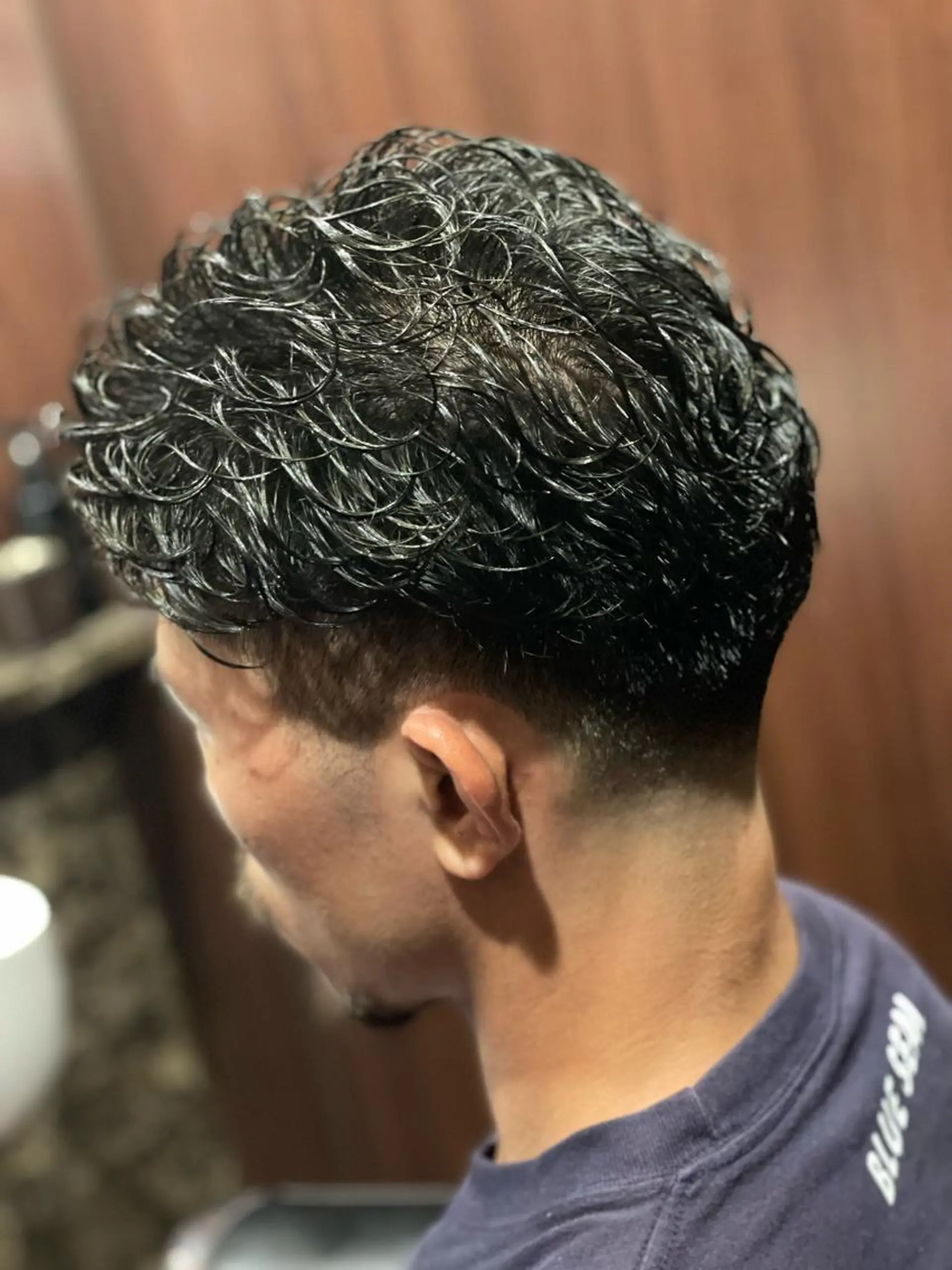 ショート パーマ メンズ 海老原 コウのヘアスタイル