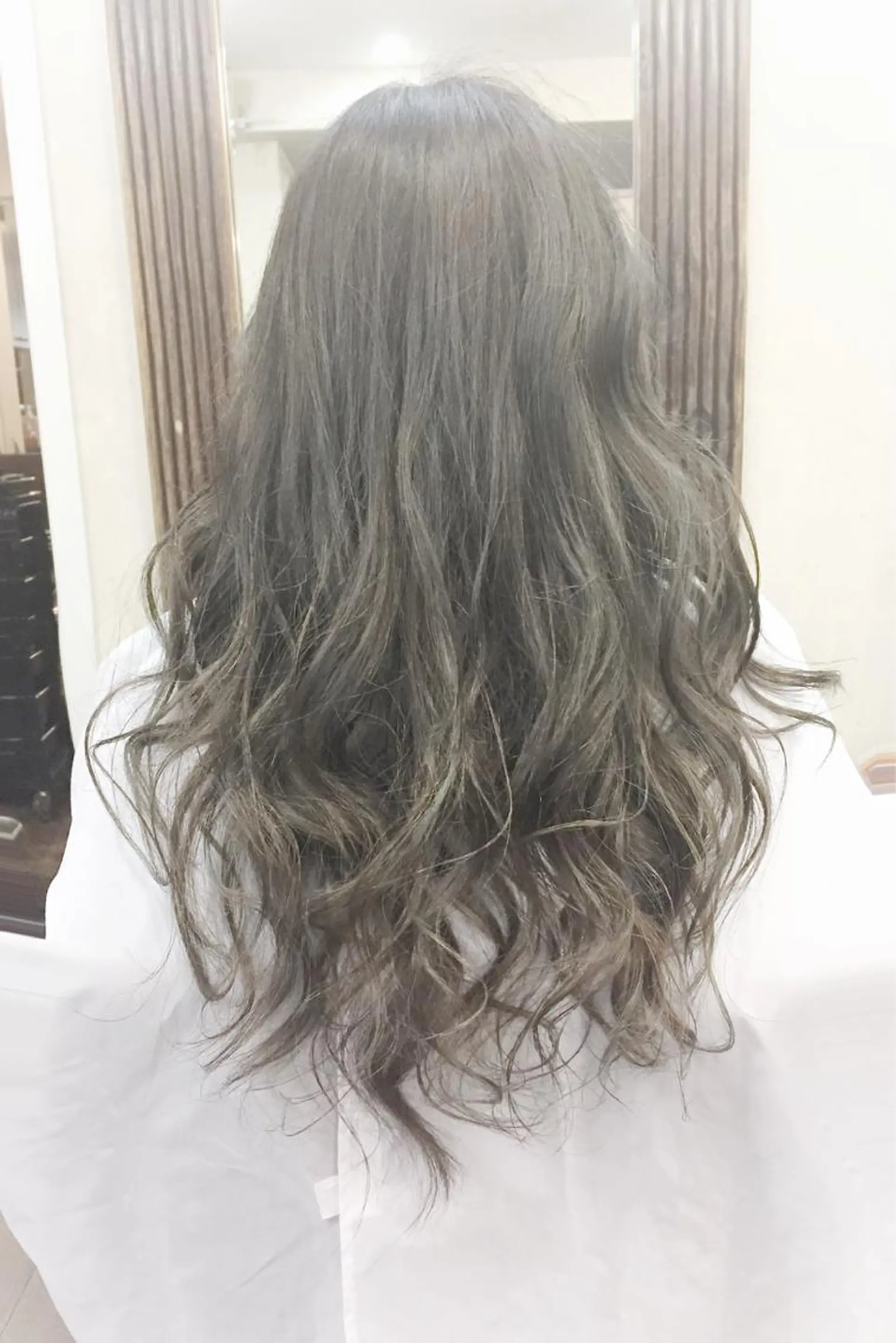 カラー 店長担当🌟 矢吹ガブリエル🌟のヘアスタイル