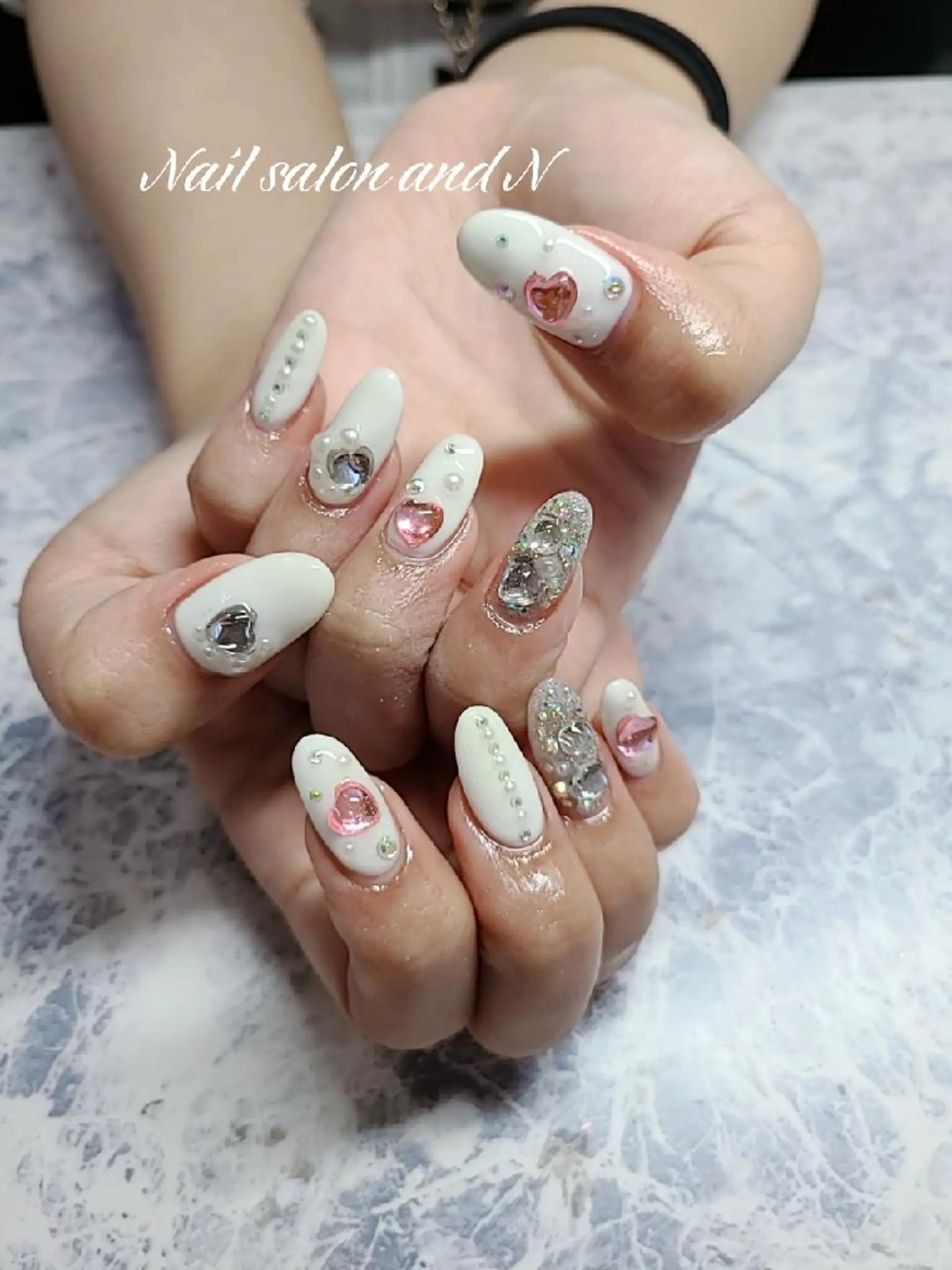 ネイル and Nのネイルデザイン