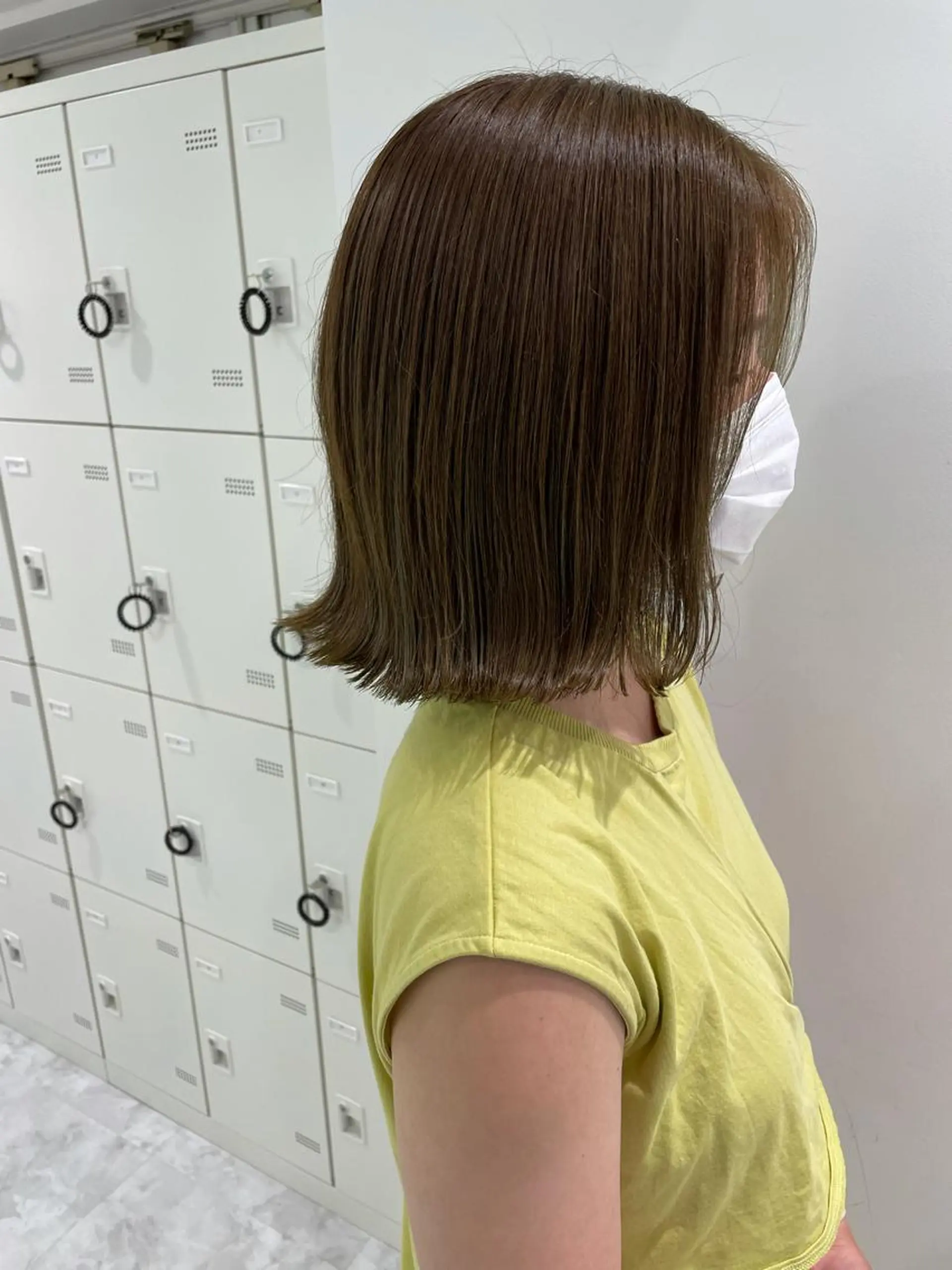 ミディアム カラー パーマ ヘアアレンジ メンズ キッズ ネイル マツエク・マツパ 切りっぱなしボブ ベージュカラー オリーブベージュ ボブ スパイキー/フェザー /波巻き/かいとのヘアスタイル