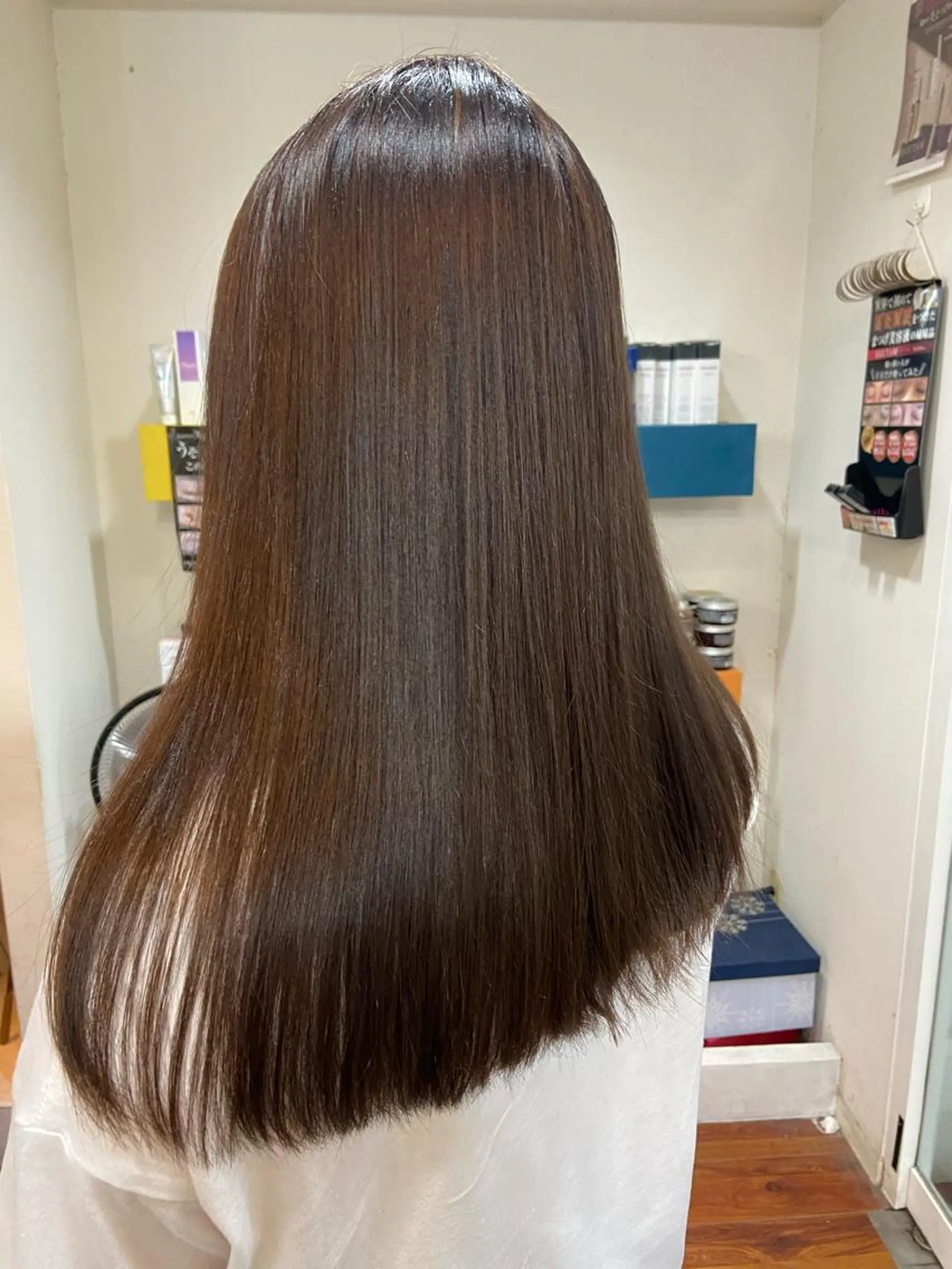 ロング 髪質改善 酸性ストレート カット 縮毛矯正 髪質改善/透明感 カラー/西川奈穂のヘアスタイル