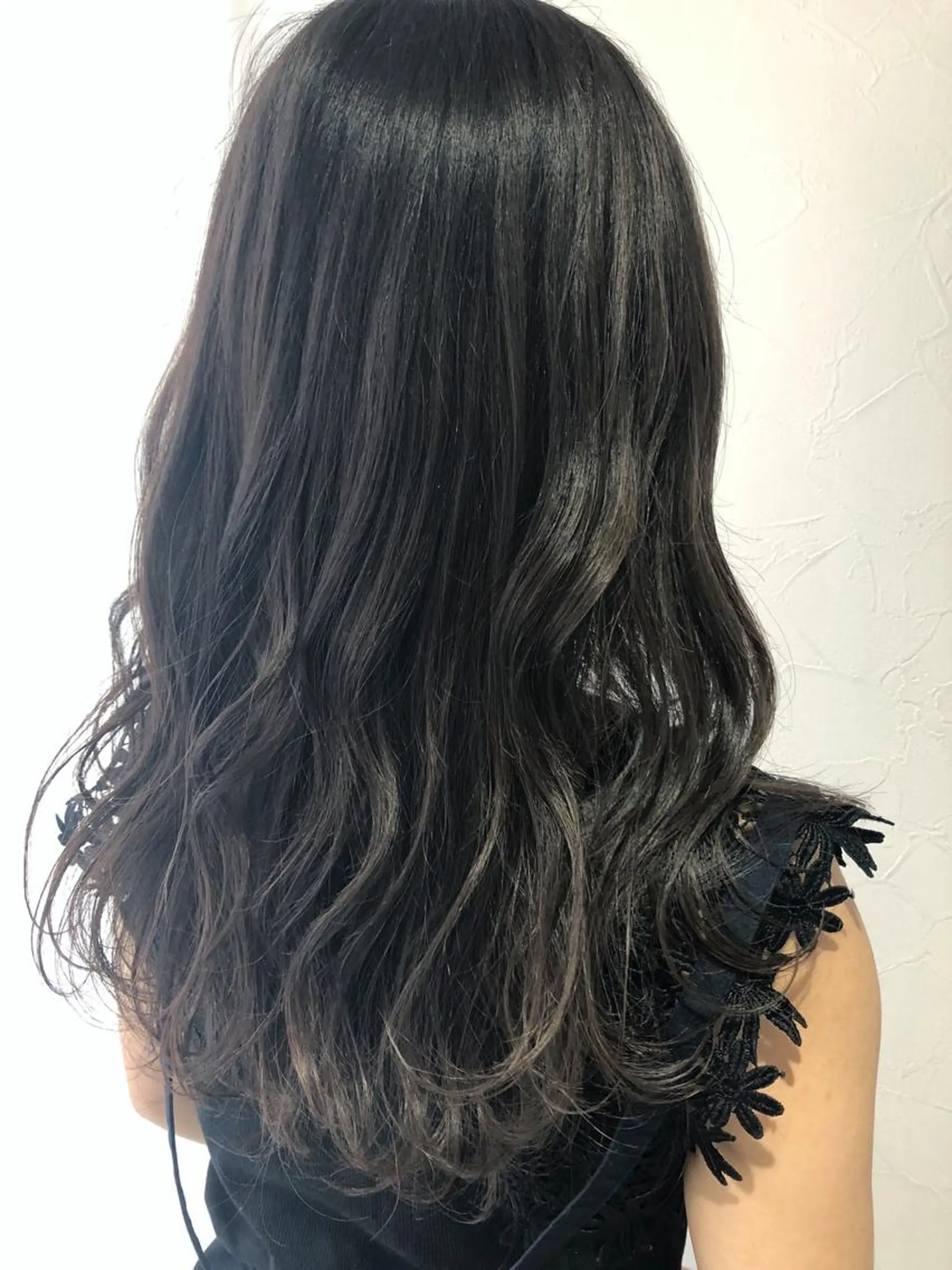 カラー アッシュ 夜23時まで予約🉑 reverieあきらのヘアスタイル