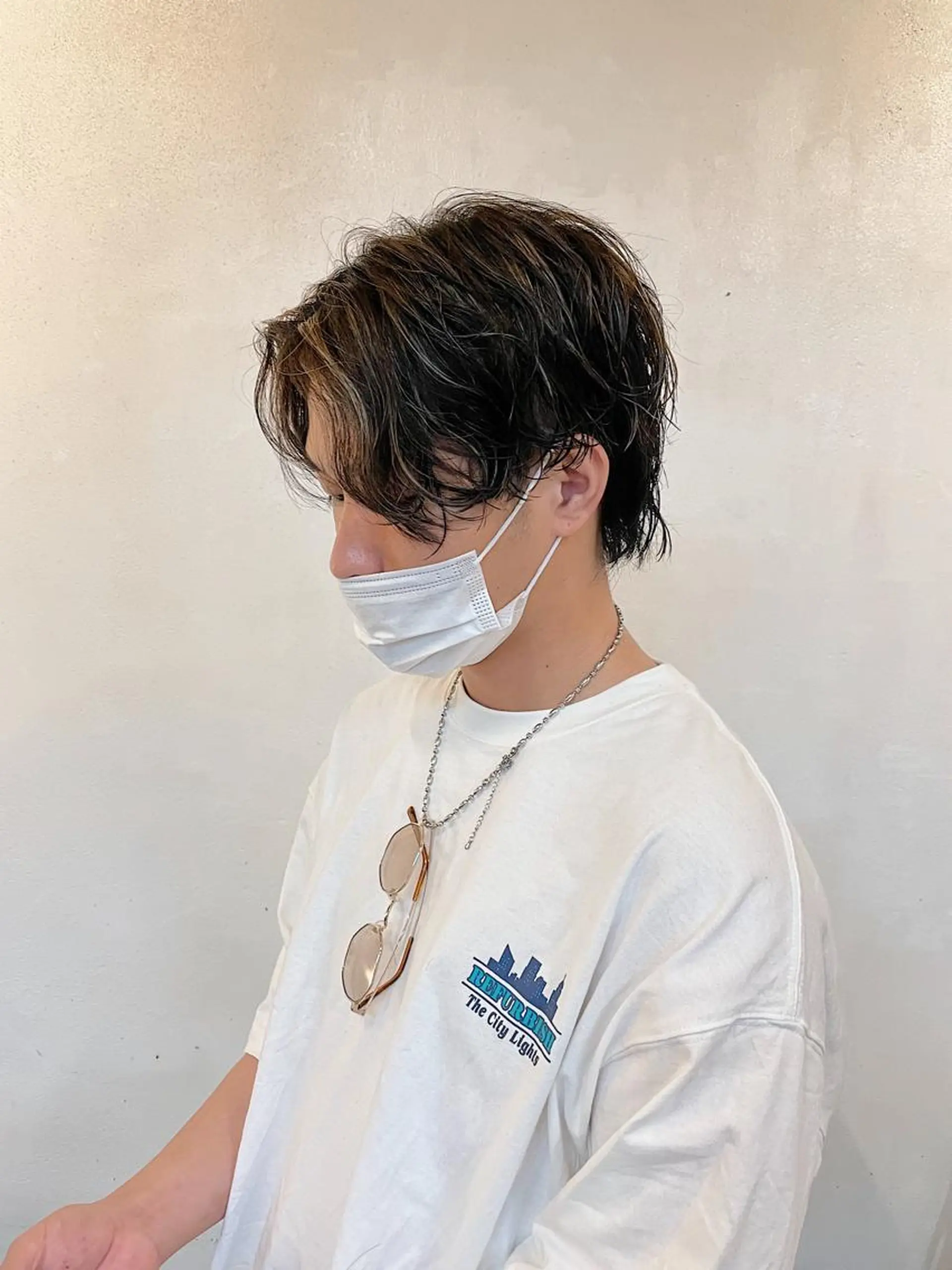 カラー メンズ メンズハイライト メンズウルフカット ハイライトカラー ウルフカット カット パーマ h a k u 大倉 卓人のヘアスタイル