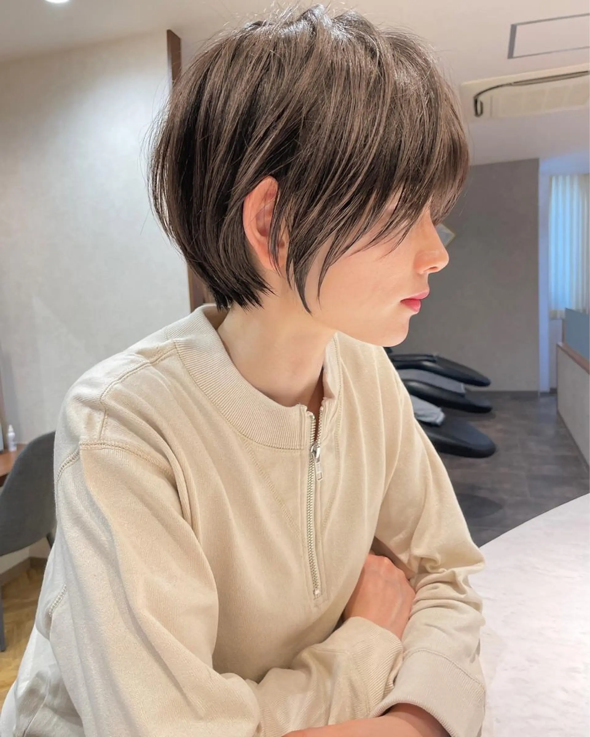 ショート カラー ショートボブ ブルーカラー ボブ 顔周りカット ショートヘア カット ヘアカラー トリートメント Aster 店長 れおん✂️のヘアスタイル