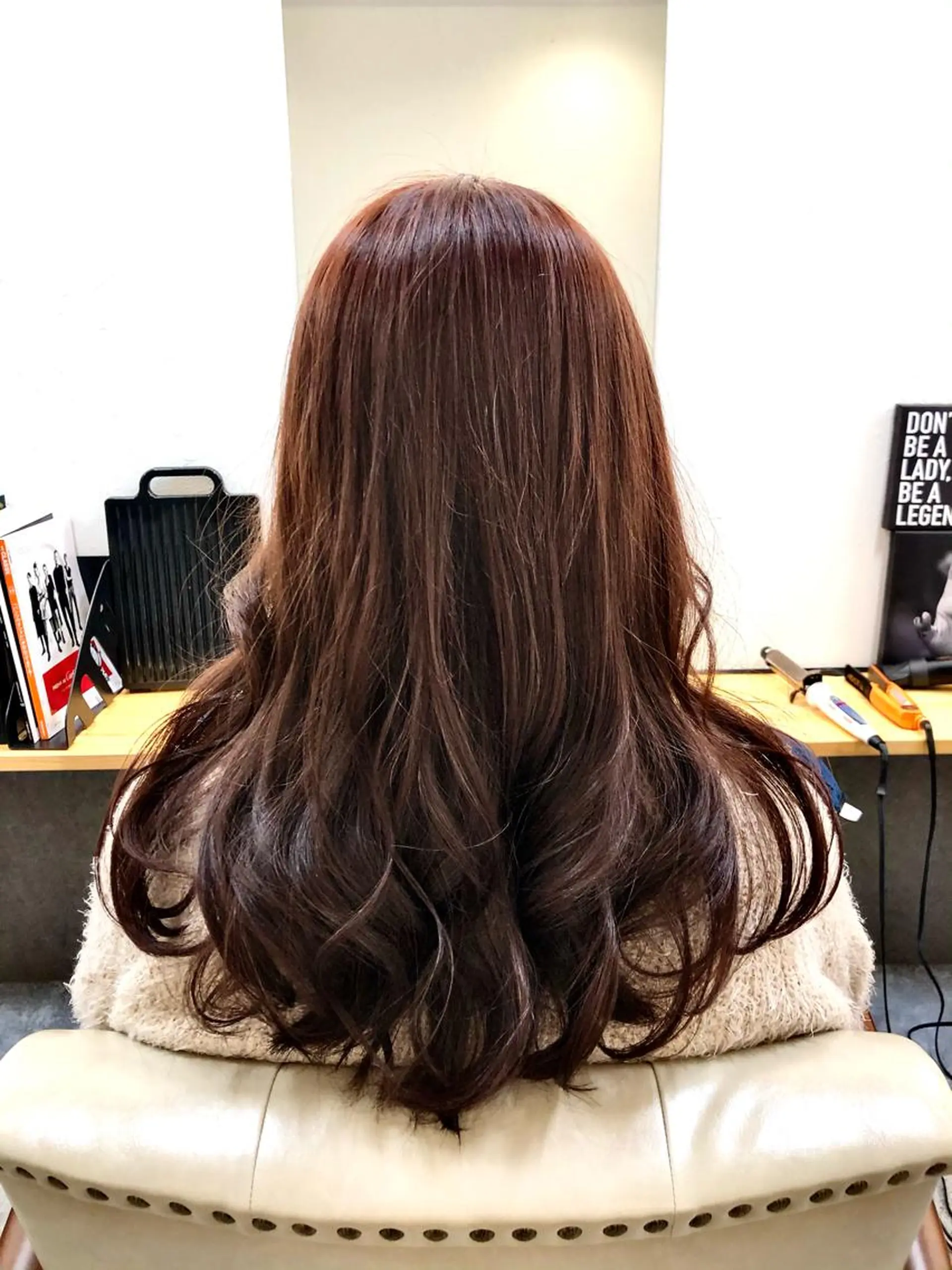 ロング カット ヘアカラー トリートメント H by Real meのヘアスタイル