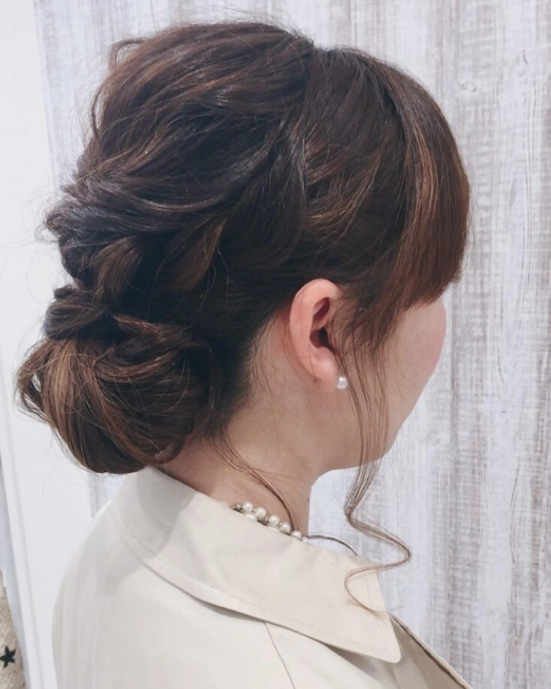 セミロング ヘアアレンジ 透明感♡︎♡︎ 佐々木早苗のヘアスタイル