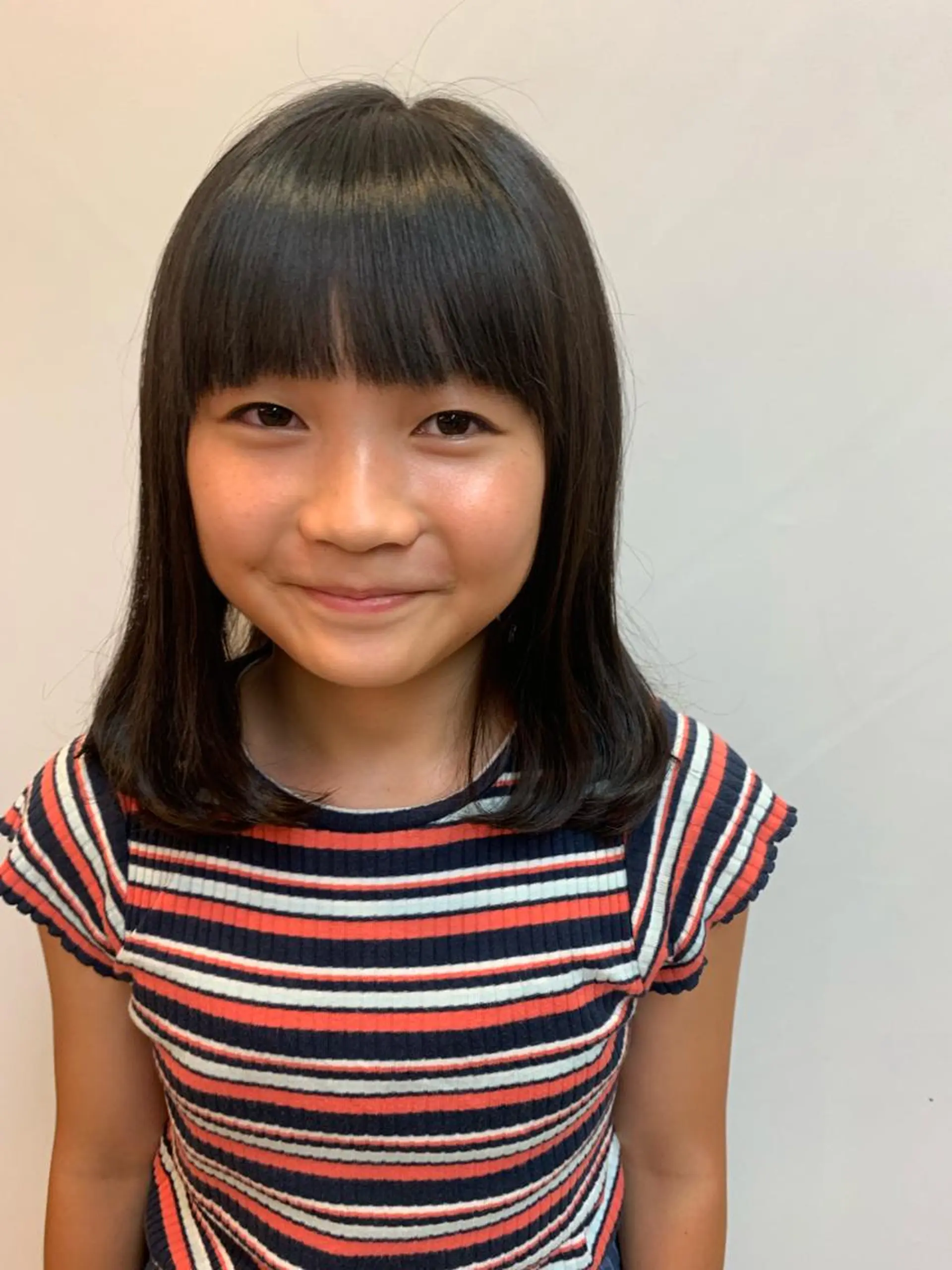 ミディアム 高橋 沙希のヘアスタイル