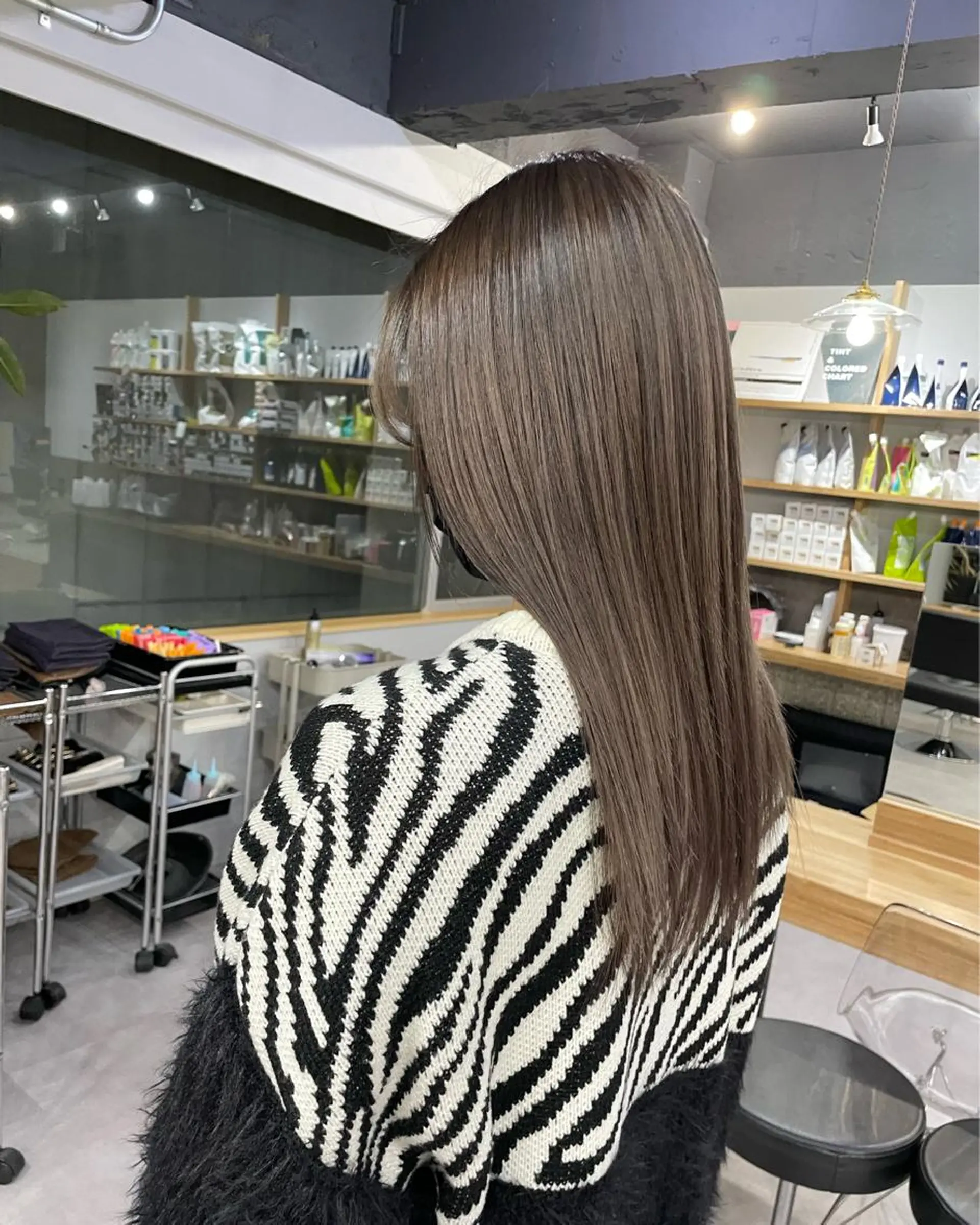 ロング カラー ミルクティーベージュ ❤︎レイヤー　MIAのヘアスタイル