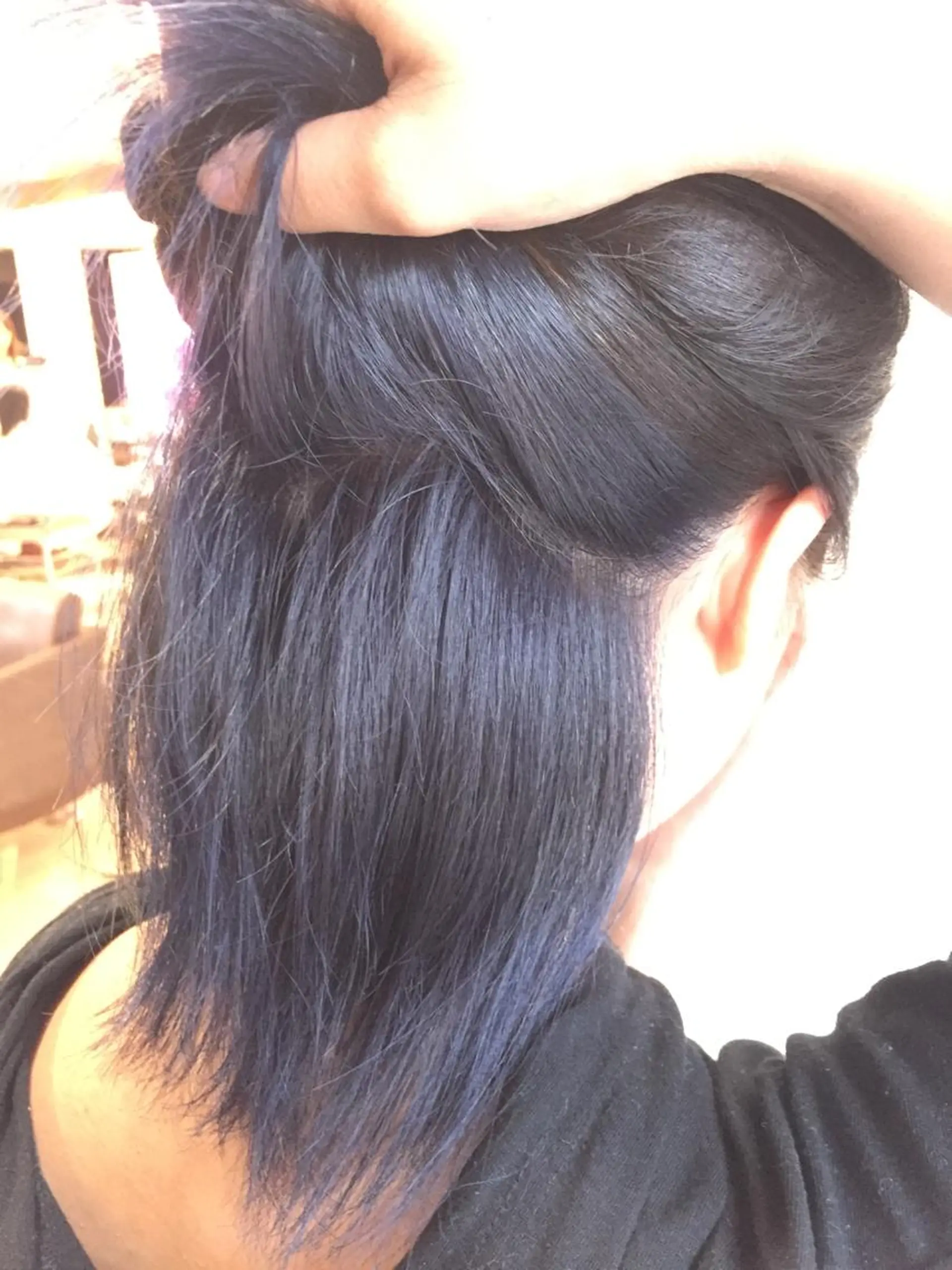 ミディアム カラー 黒髪 ブルーカラー ブルーラベンダー インナーカラー ラベンダーカラー 髪質改善/痛ませ ないカラー/西村航大のヘアスタイル