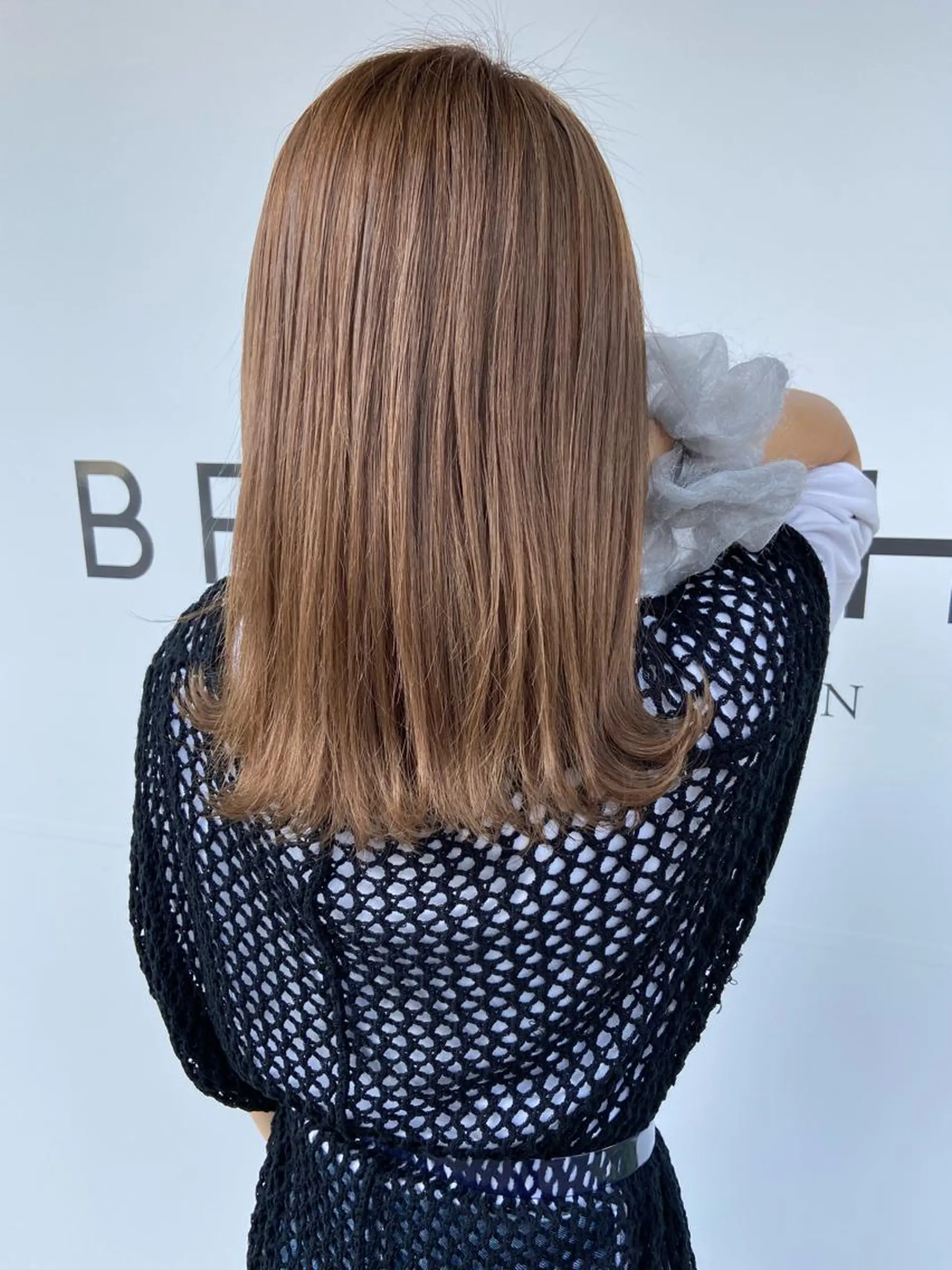 ミディアム カラー ベージュカラー ブリーチ ミルクティーベージュ ブランシェ小幡駅前店 森樹のヘアスタイル