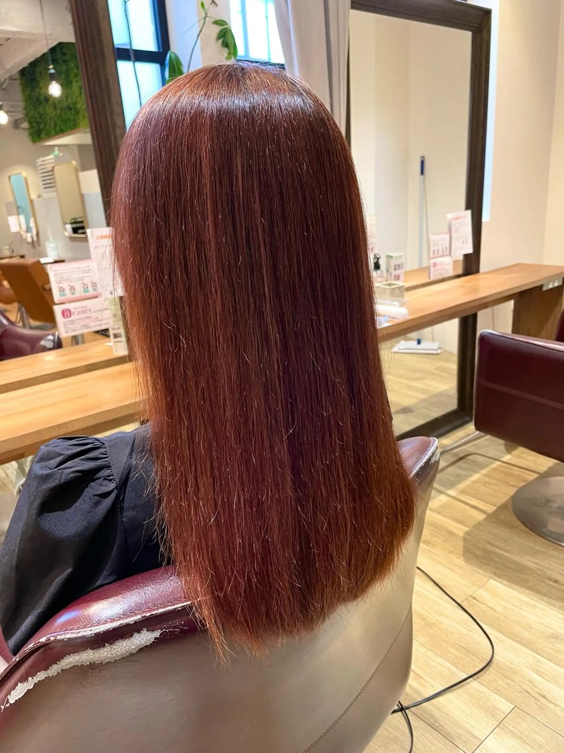 ロング カット ヘアカラー chillout🌱 武田安未のヘアスタイル