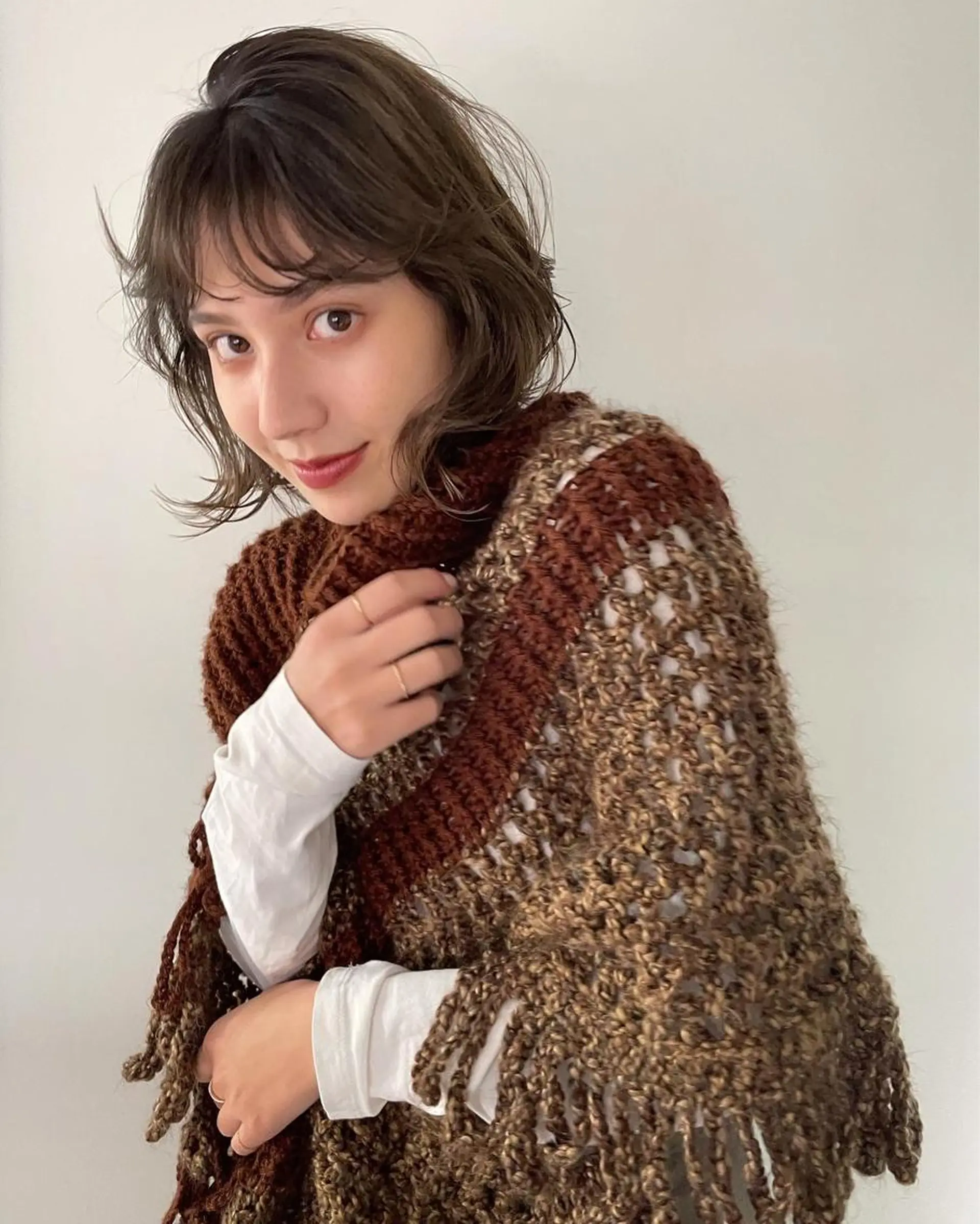 ミディアム パーマ 佐伯 和佳のヘアスタイル