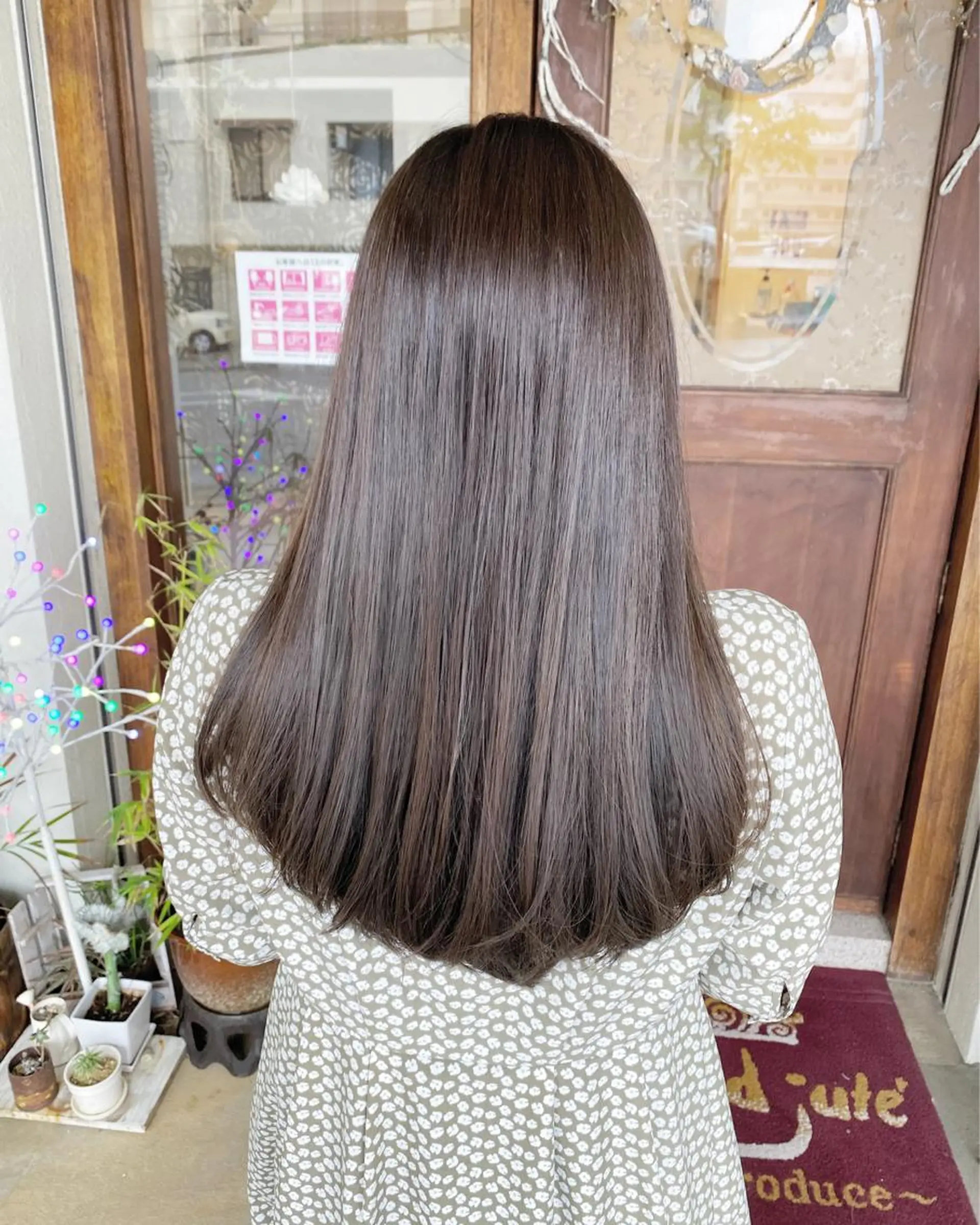 ロング カラー イルミナカラー カット ヘアカラー grand juteのヘアスタイル