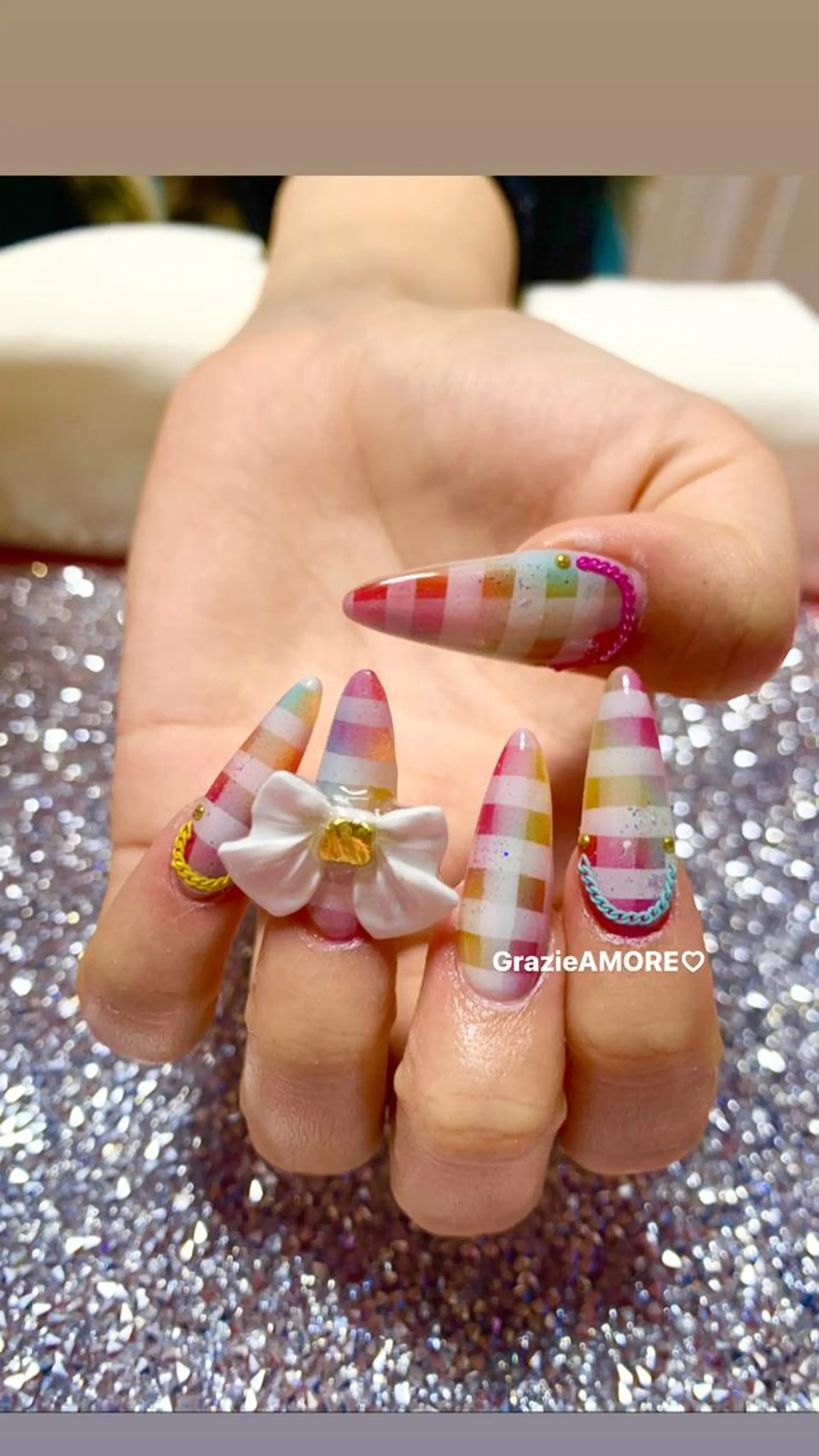 ネイル ロングネイル スカルプネイル ハンドネイル Grazie AMOREのネイルデザイン