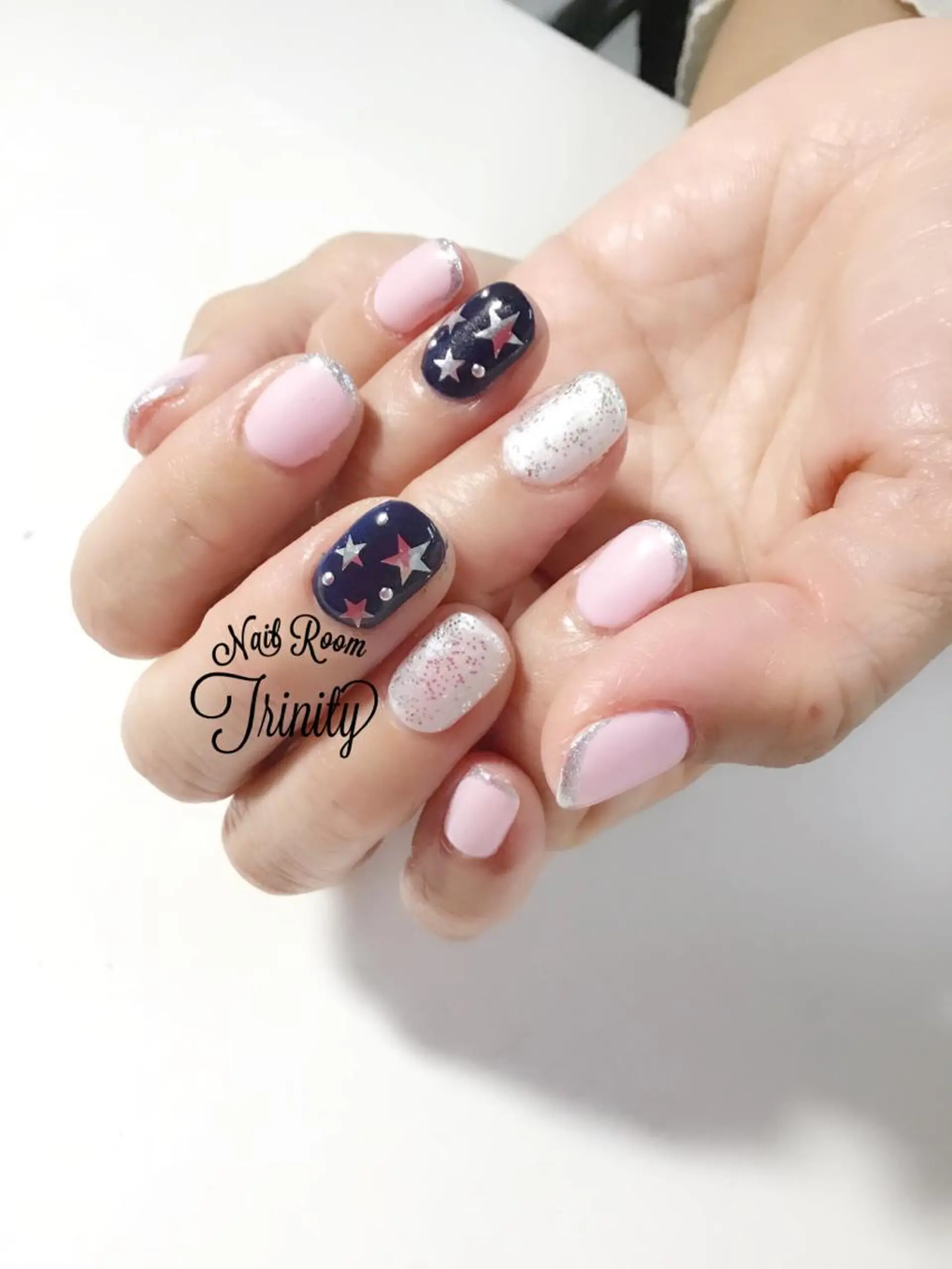 ネイル ハンドネイル Trinity staffのネイルデザイン