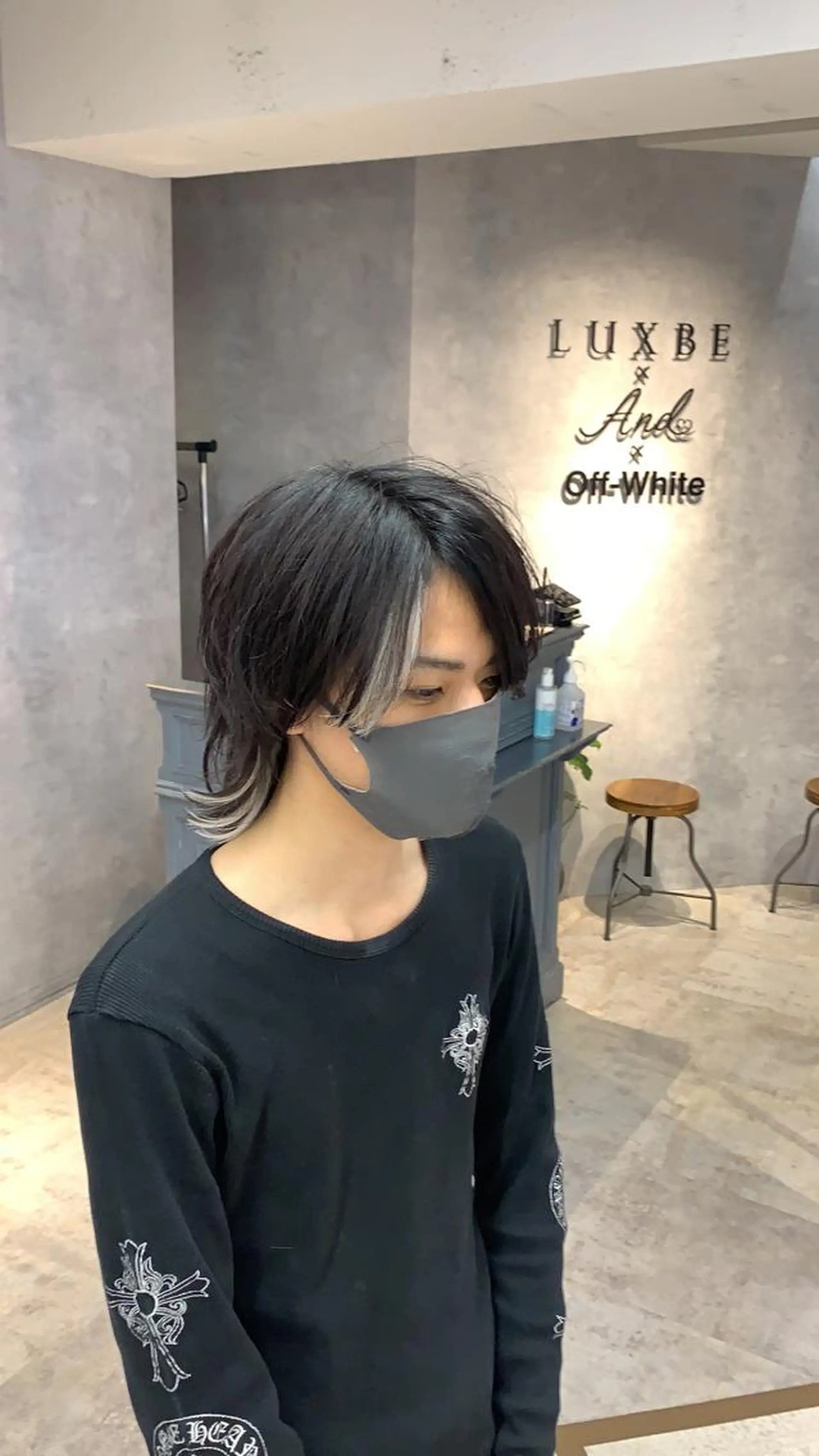 ショート 派手髪支持率No1 Eisukeのヘアスタイル