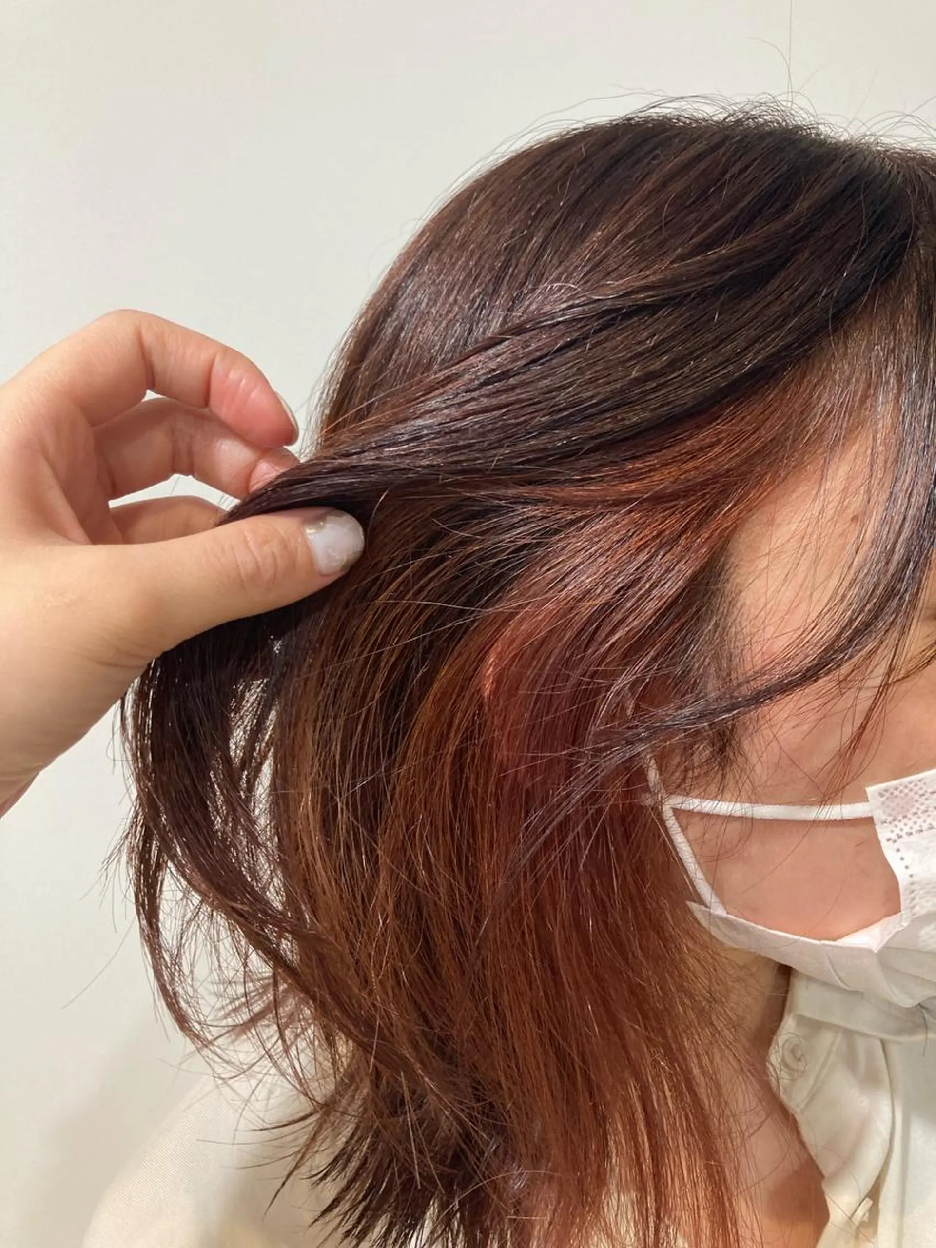 カラー イヤリングカラー 阪口 依美奈のヘアスタイル
