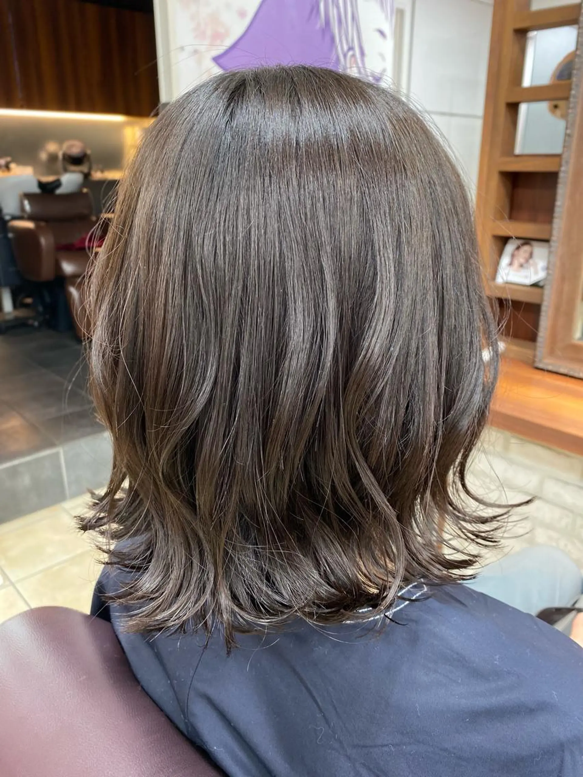 ミディアム 切りっぱなしボブ ボブ 外ハネヘア HIRAGA MIKIのヘアスタイル
