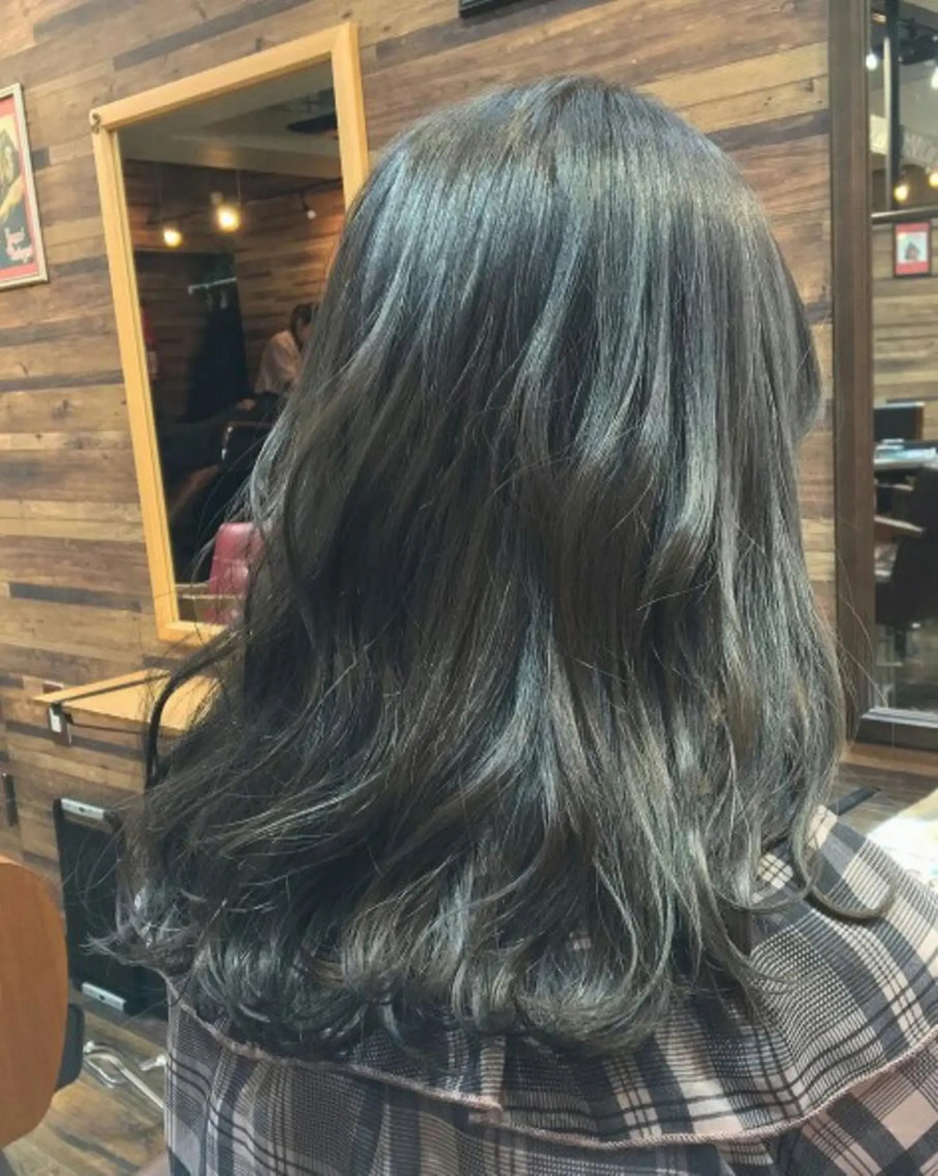 ミディアム ＦＵＮＩＣ ファニックのヘアスタイル