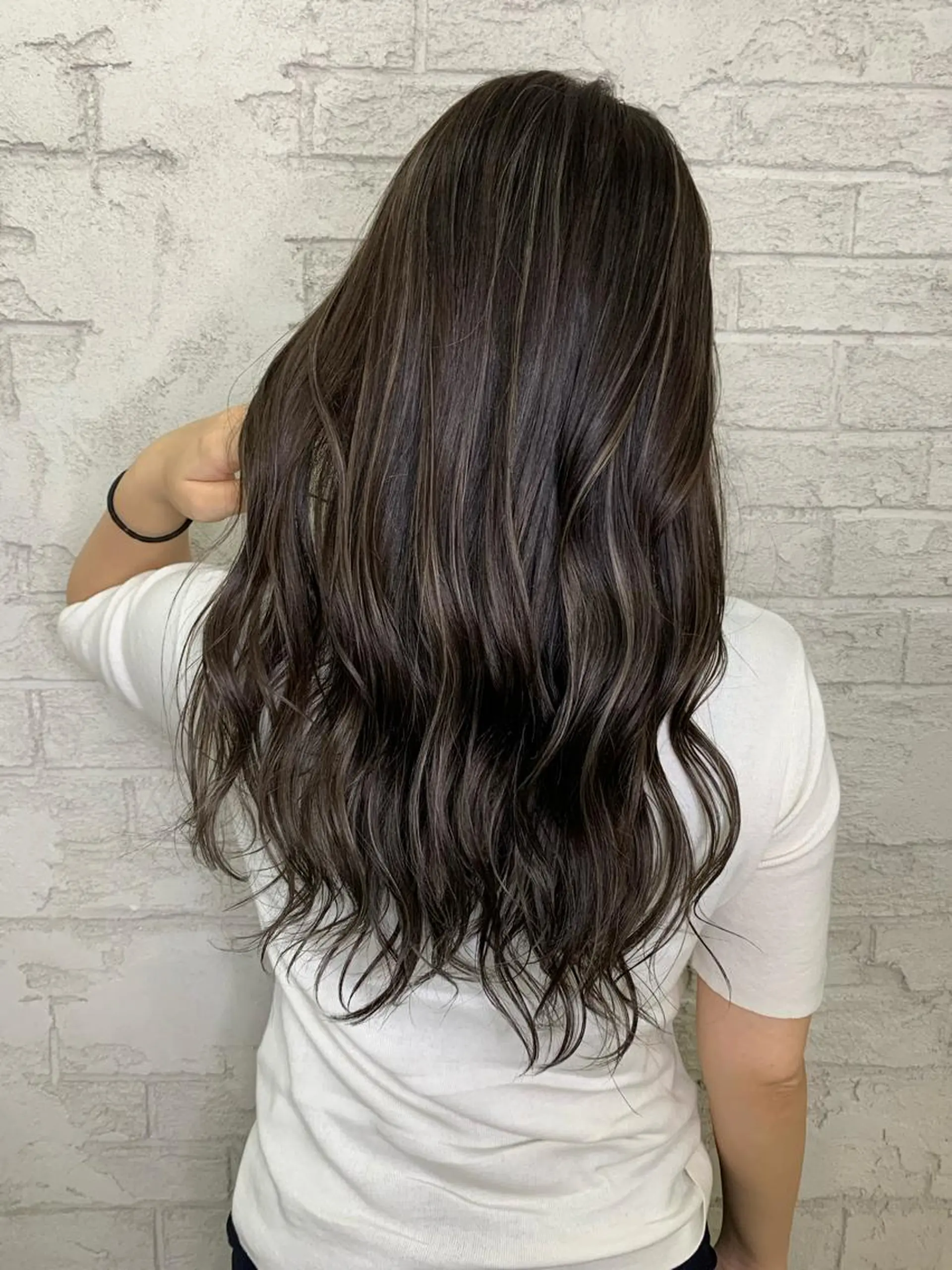 セミロング ハイライト 🇺🇸ハイライト特 化美容師🇺🇸漆沢のヘアスタイル