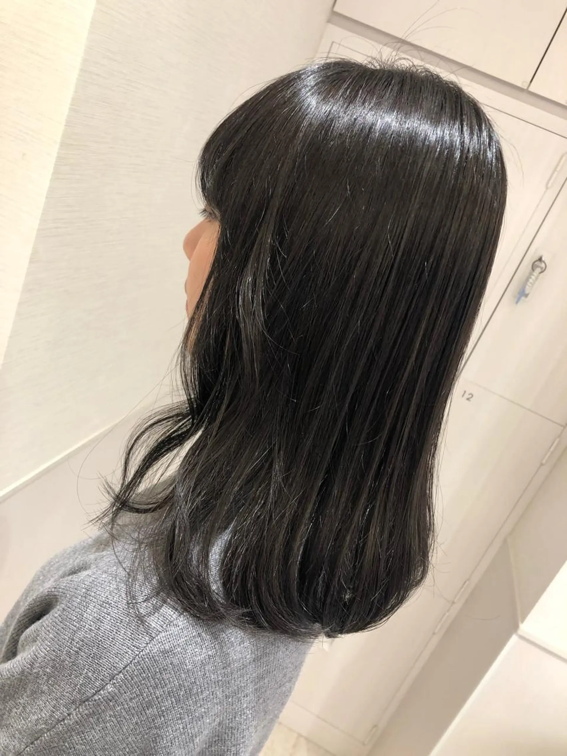 セミロング 田中 瑞妃のヘアスタイル