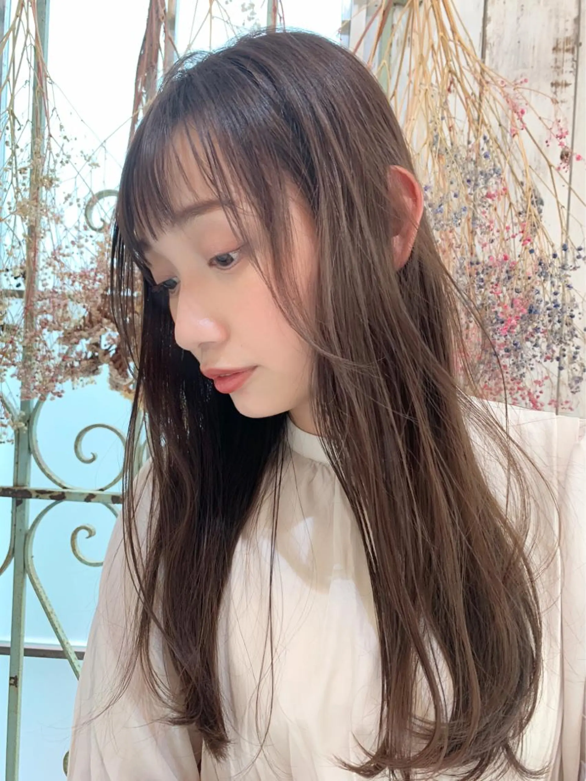 ロング カラー グレージュ シアーグレージュ 髪質改善☆ 縮毛矯正miyuのヘアスタイル