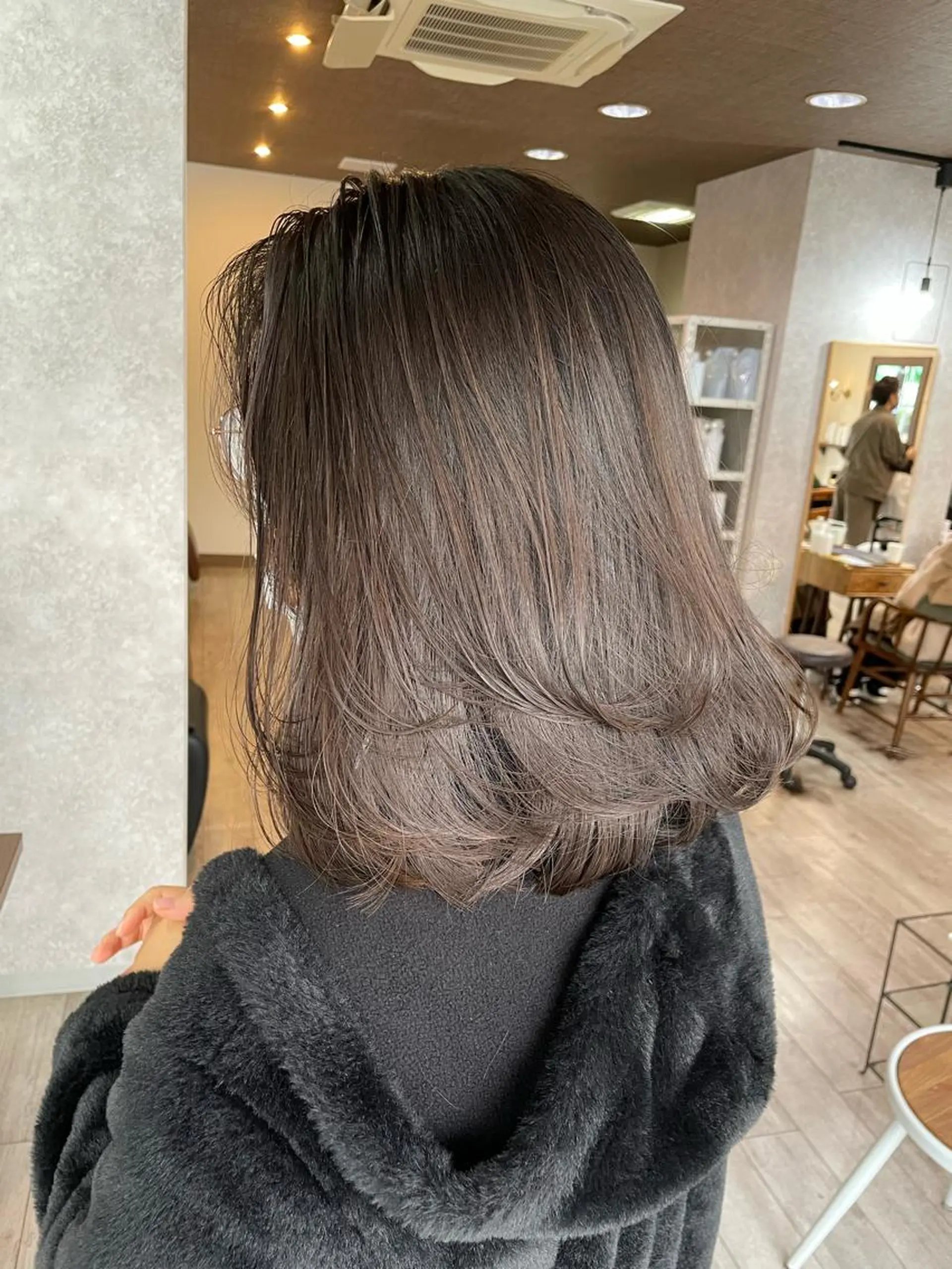 ミディアム カラー 🫧ヒシダアキ taboo.i🫧のヘアスタイル