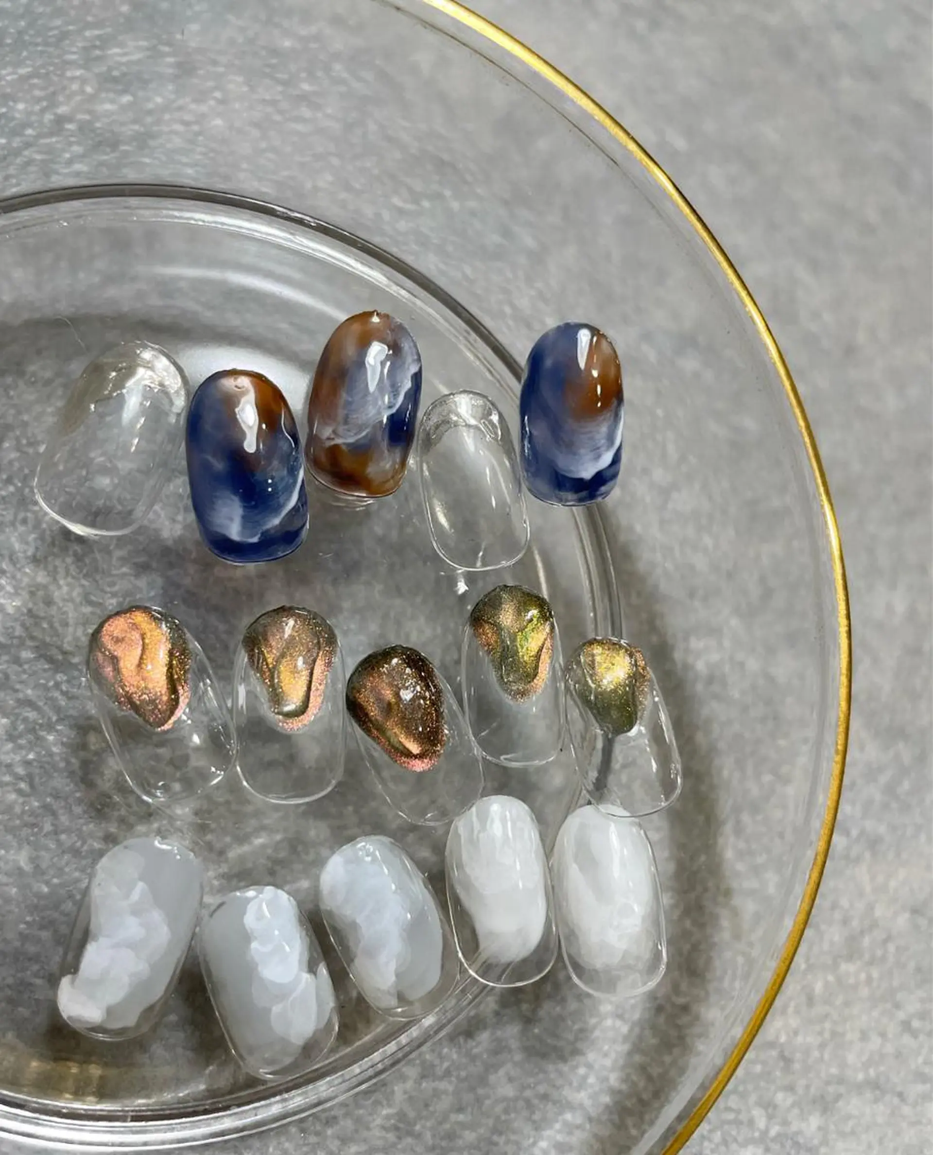 ネイル ハンドネイル フットネイル kiii.__ ✴︎*のネイルデザイン