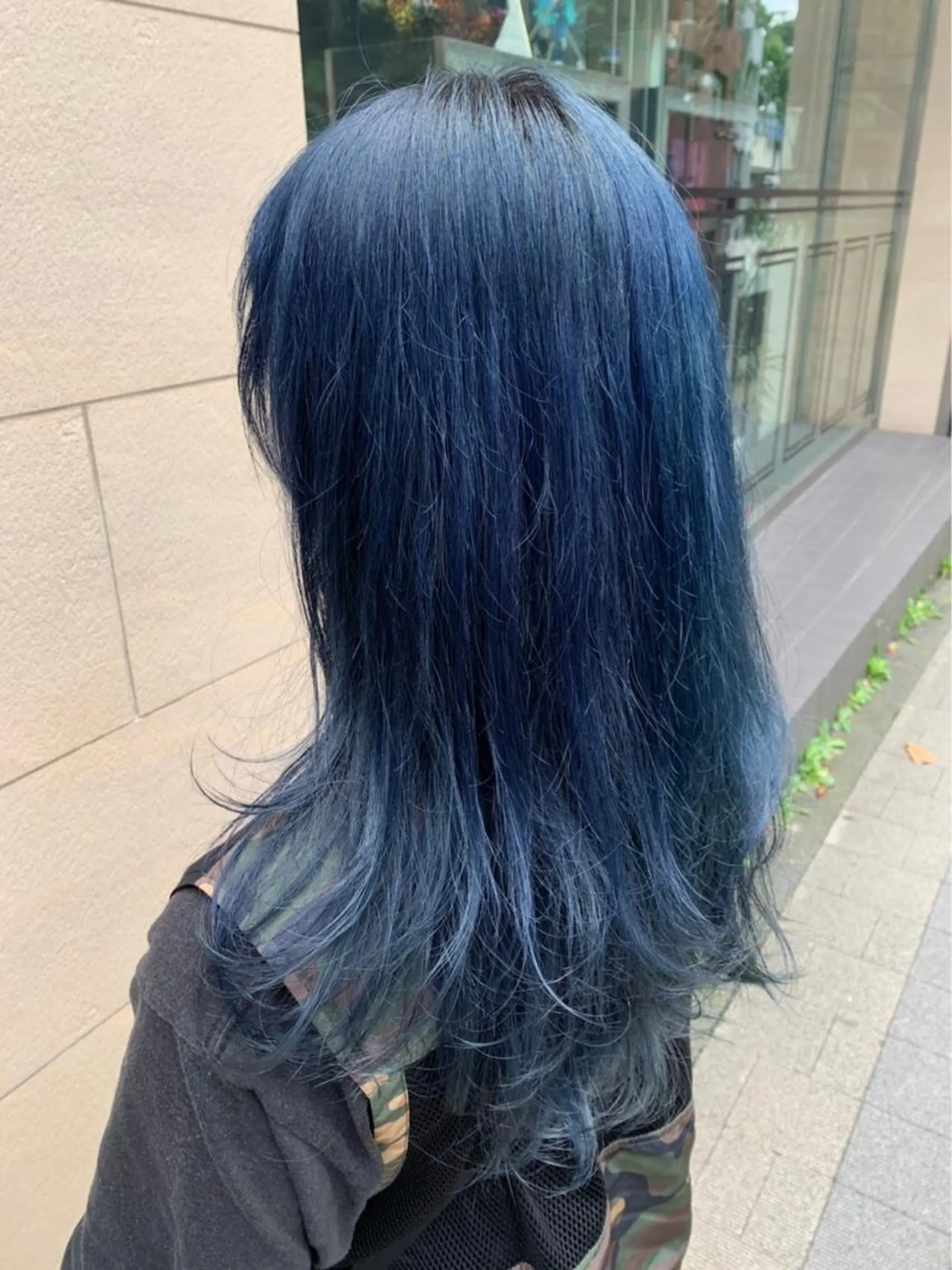 ロング カラー ブルーカラー ダブルカラー 艶髪カラー🫧 髪質改善🪽萩原のヘアスタイル