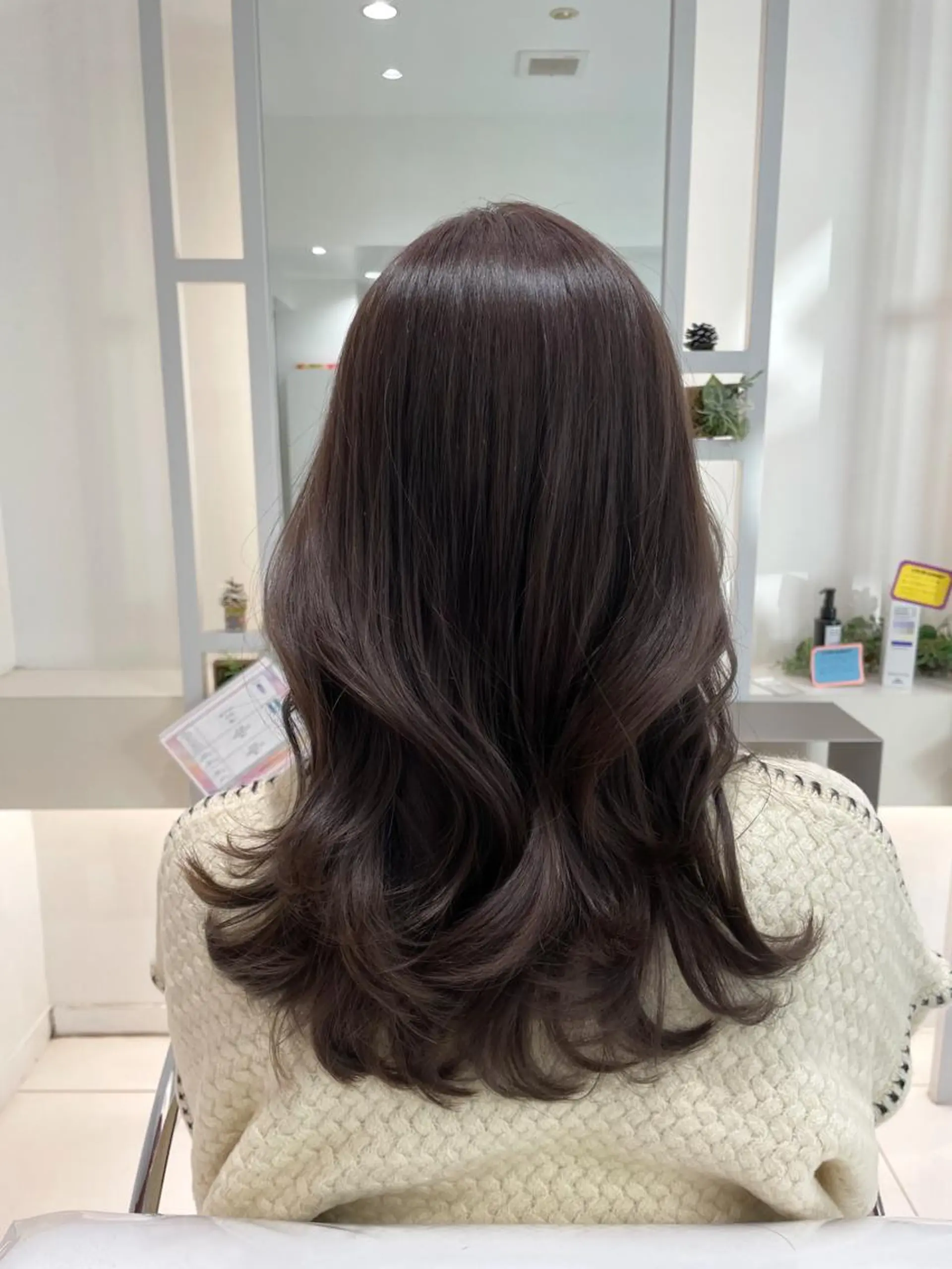 ミディアム カラー ベージュカラー ラベンダーカラー ラベンダーベージュ カット ヘアカラー ヘッドスパ BiBi 武田 あやのヘアスタイル