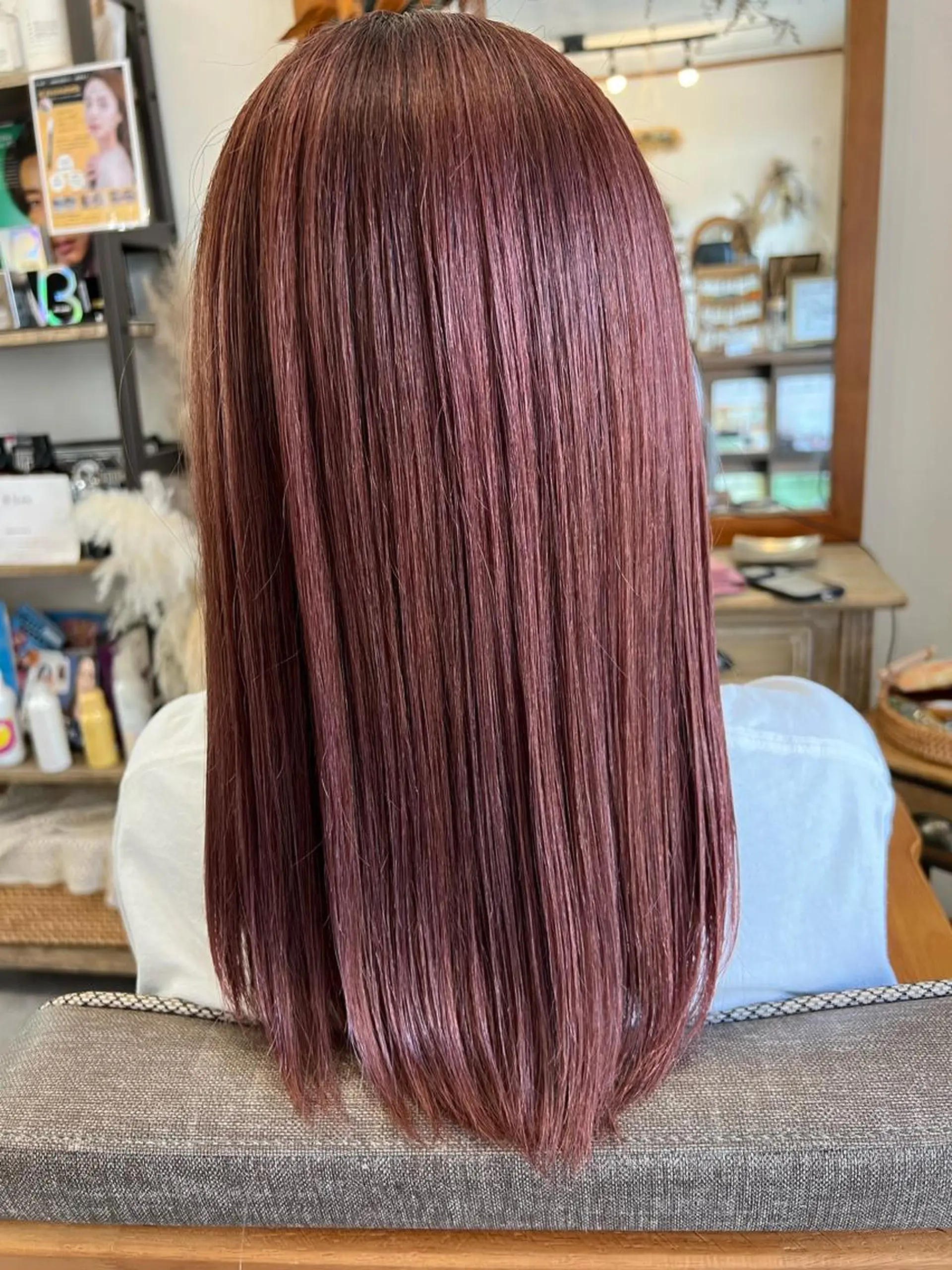 カラー アッシュ ピンクカラー ピンクアッシュ ホワイトピンク 髪質改善 hair works raptureのヘアスタイル