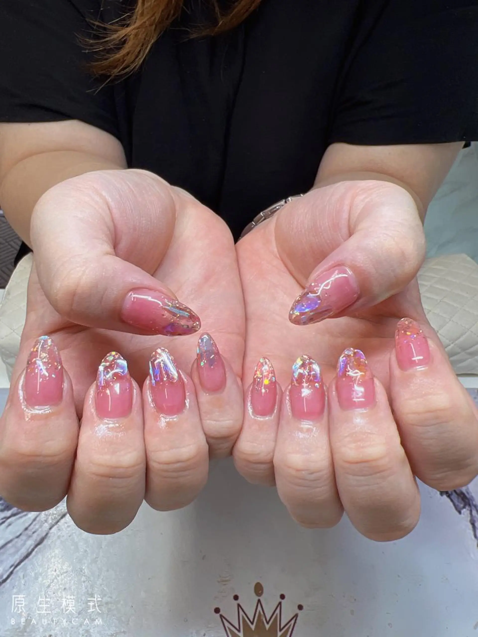 ネイル ガレンドウ 白澤 愛子のネイルデザイン