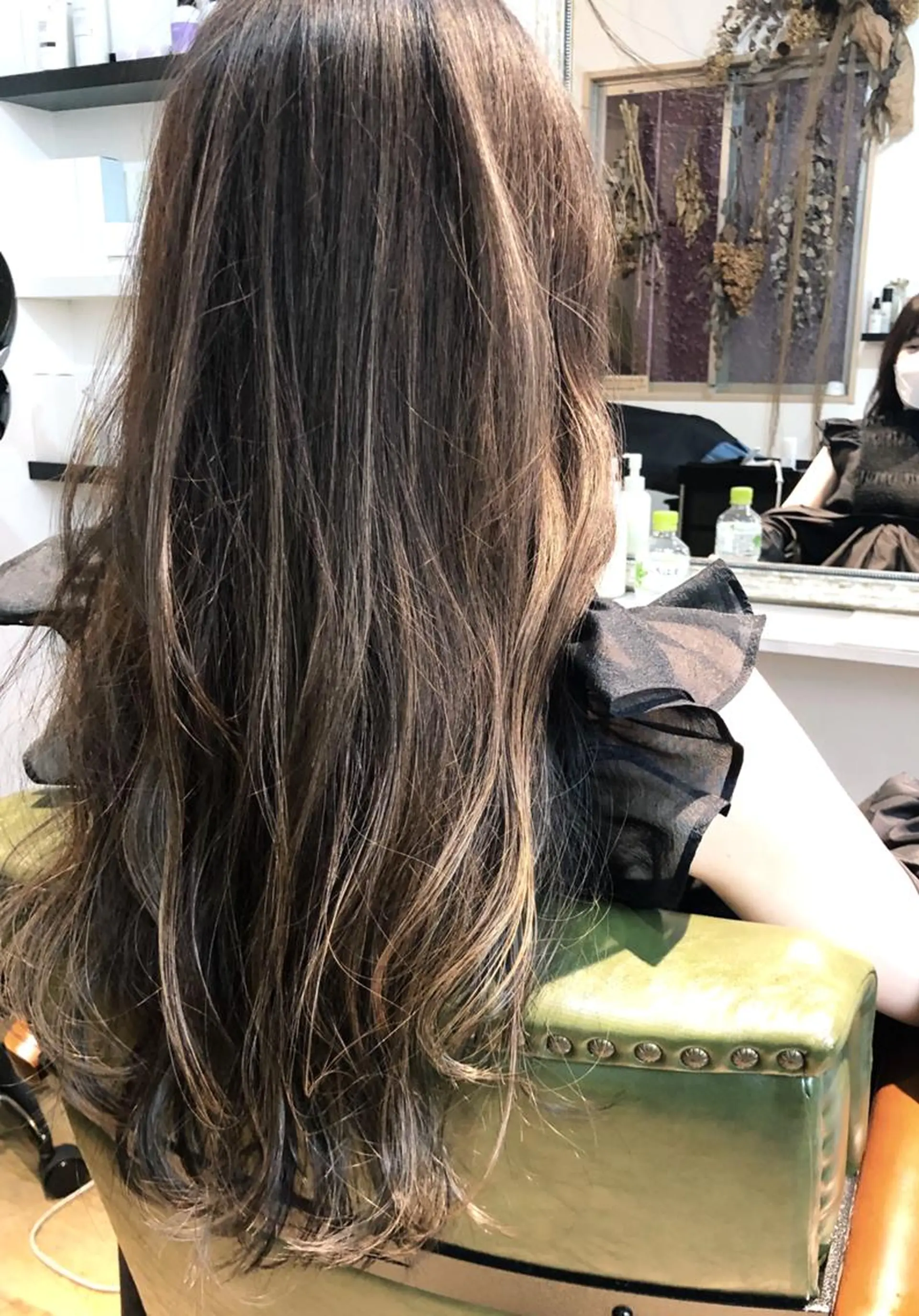 ロング 吉川　ミチオ 【SHIKIO】のヘアスタイル