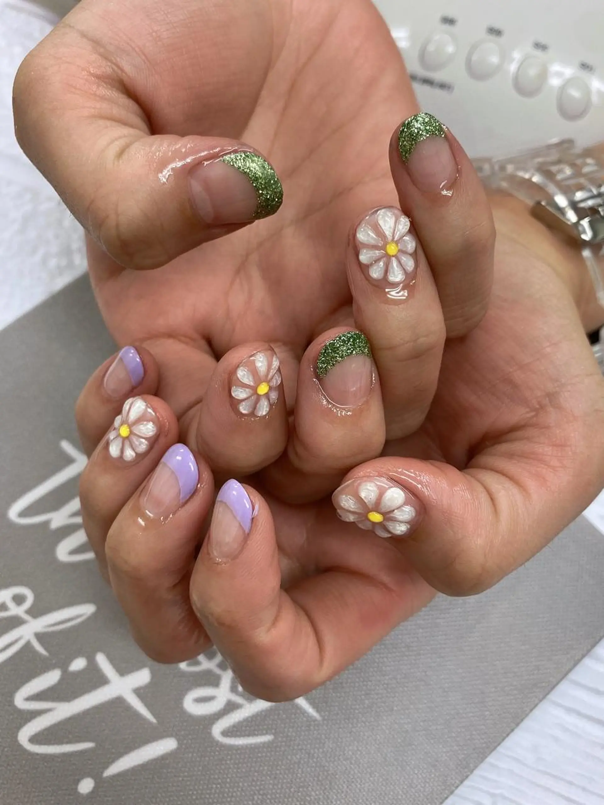 ネイル アートネイル フラワーネイル N._._.claw[エヌクロー]所属・N._._. clawのネイルデザイン