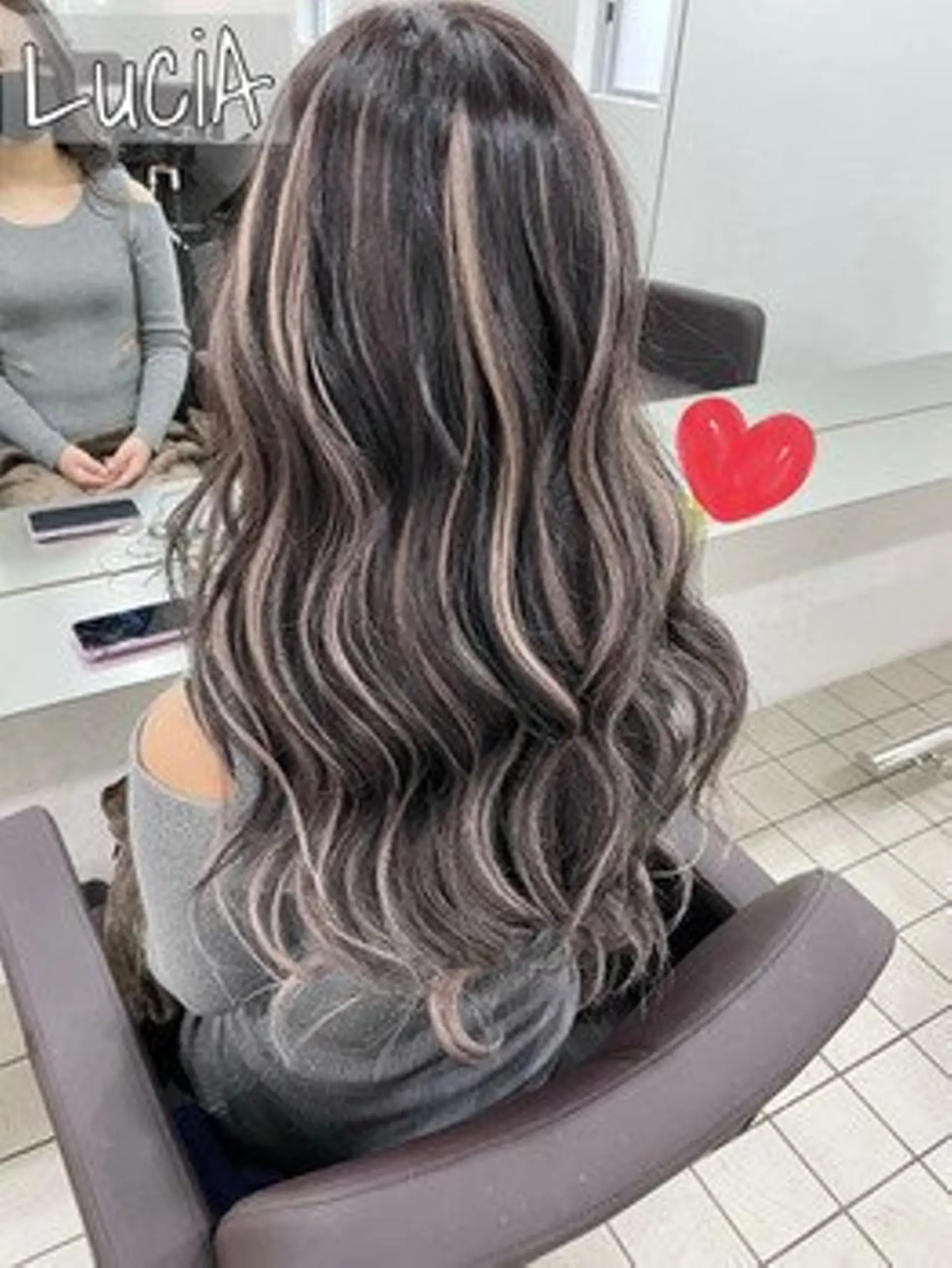 カラー ヘアアレンジ ロング MISAKIエクステ ブリーチ\5900のヘアスタイル