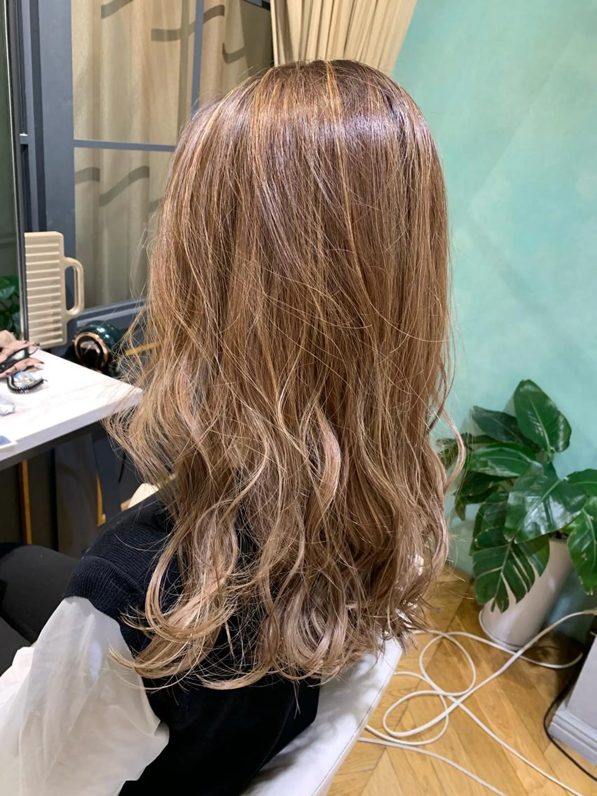 ロング ヘアカラー 乾かすだけで艶髪酸性 ストレート髙橋悠耶のヘアスタイル